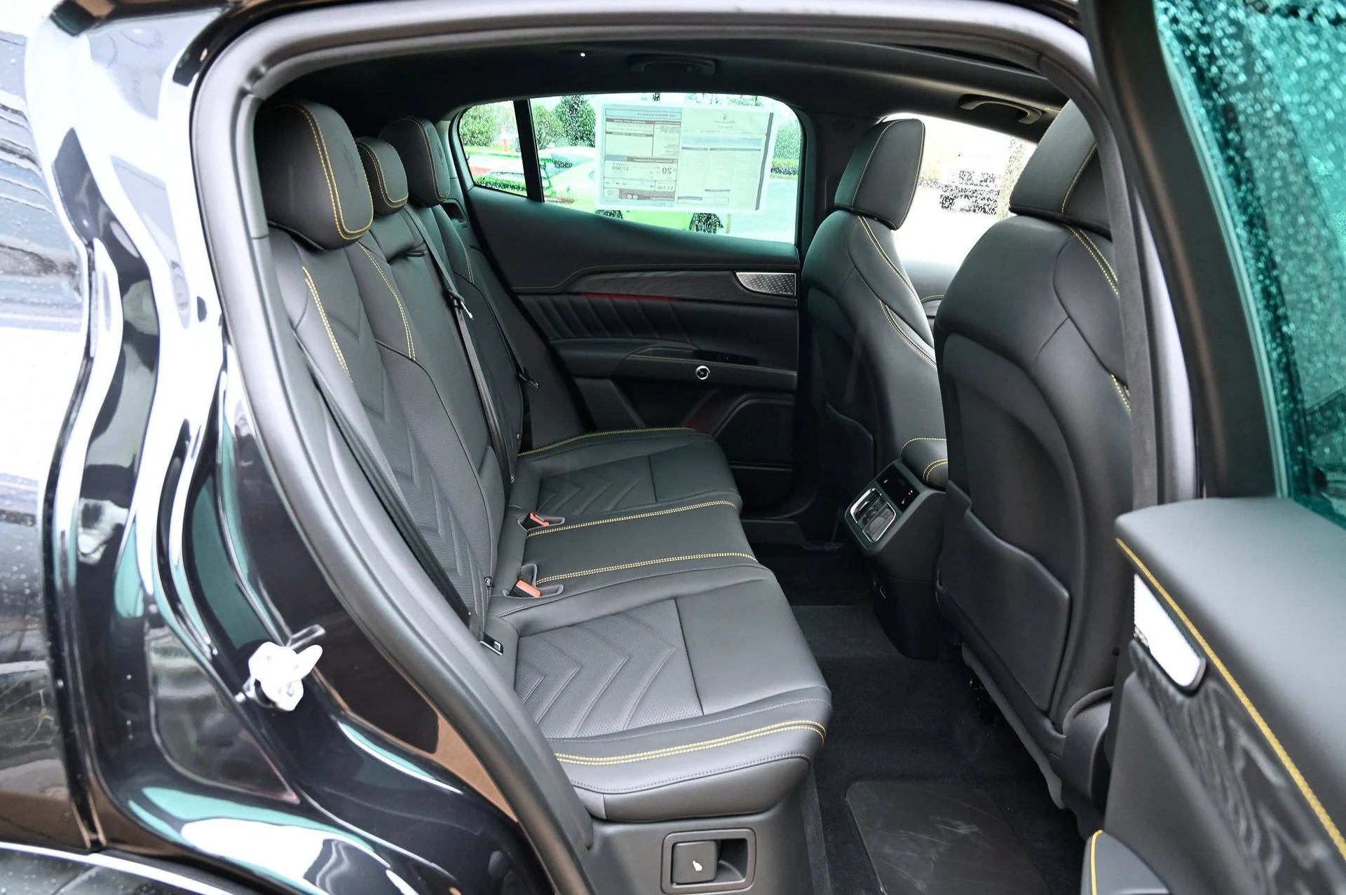 mph041_1729460776_251622ab30f0478dad9a87c3d77b859b_3cd0109a63