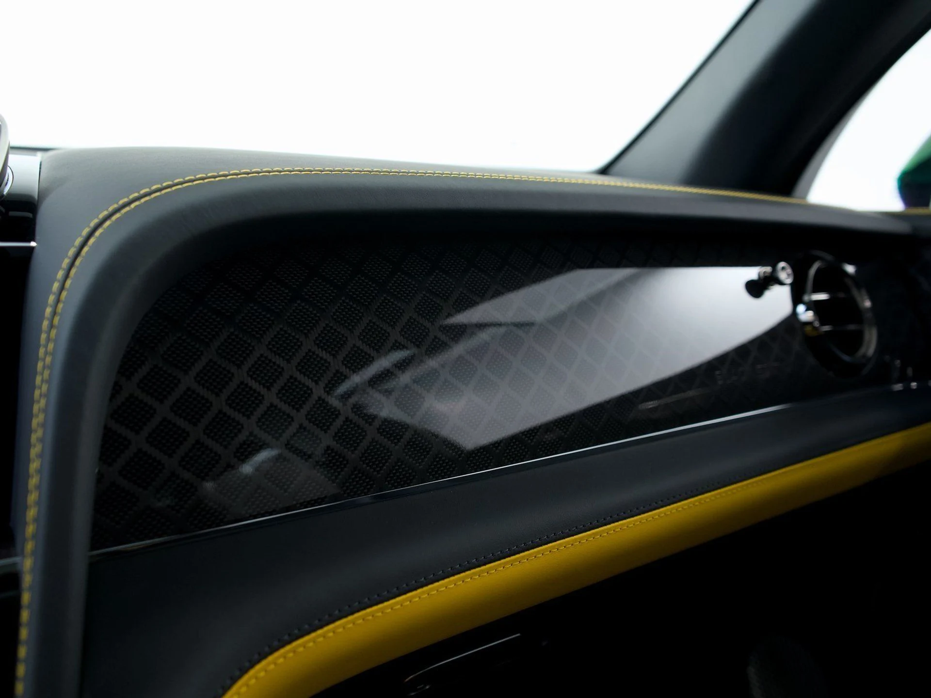 mph041_1743558817_8dd18e54b886e1f1da4b3e989e5e5d92_885f6f16b6