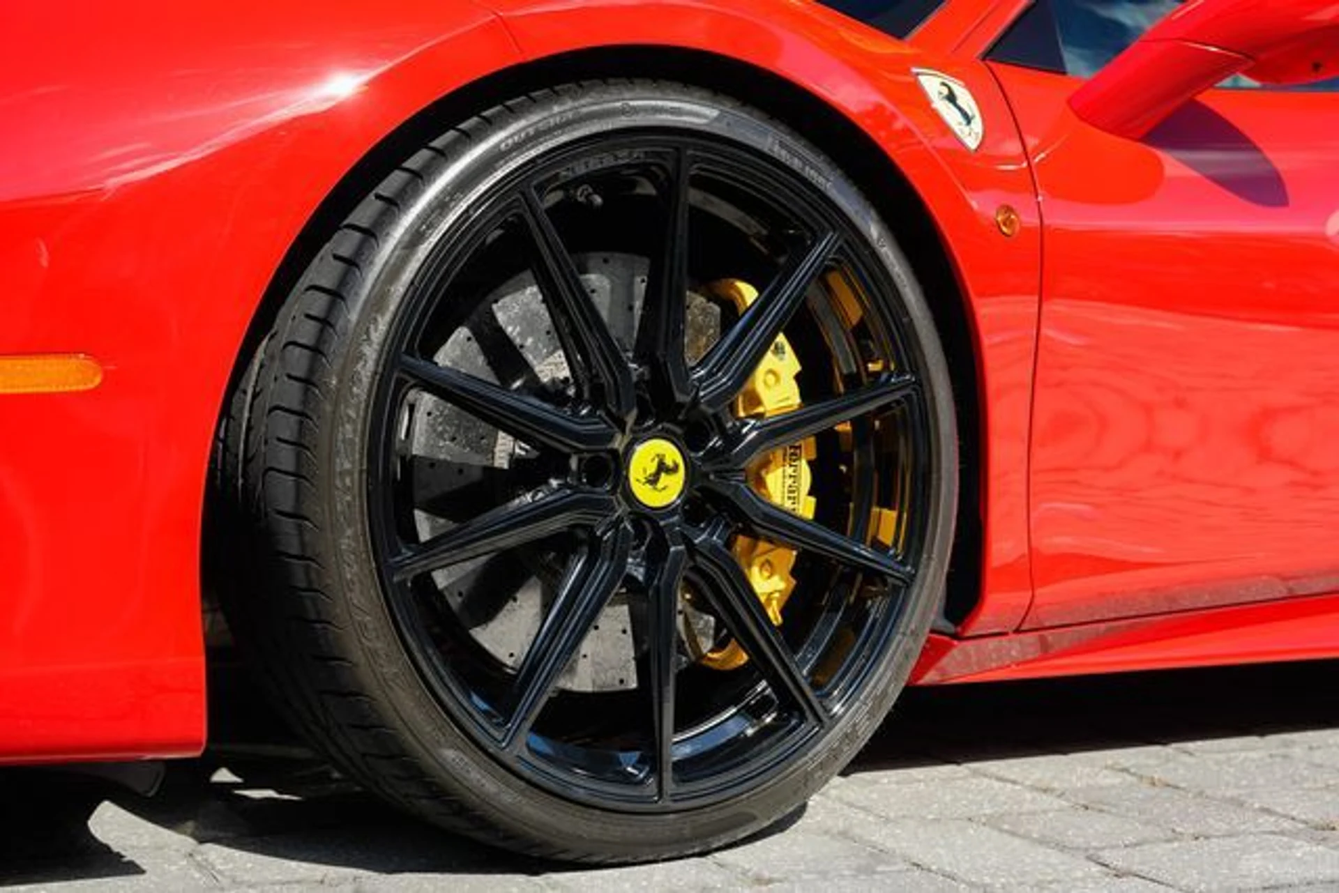 mph041_17444018_22967341_42_a29bb883af