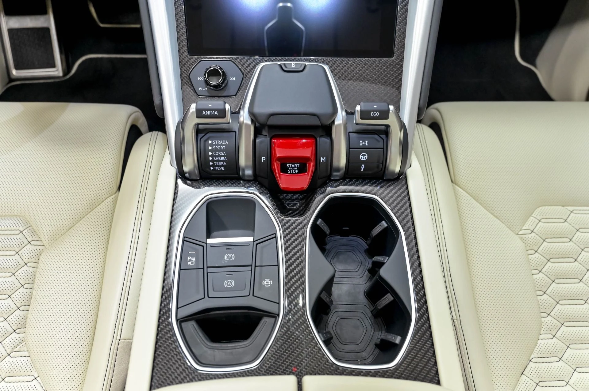 mph041_176657126_Used_2020_Lamborghini_Urus_1778528583_9e0756272d