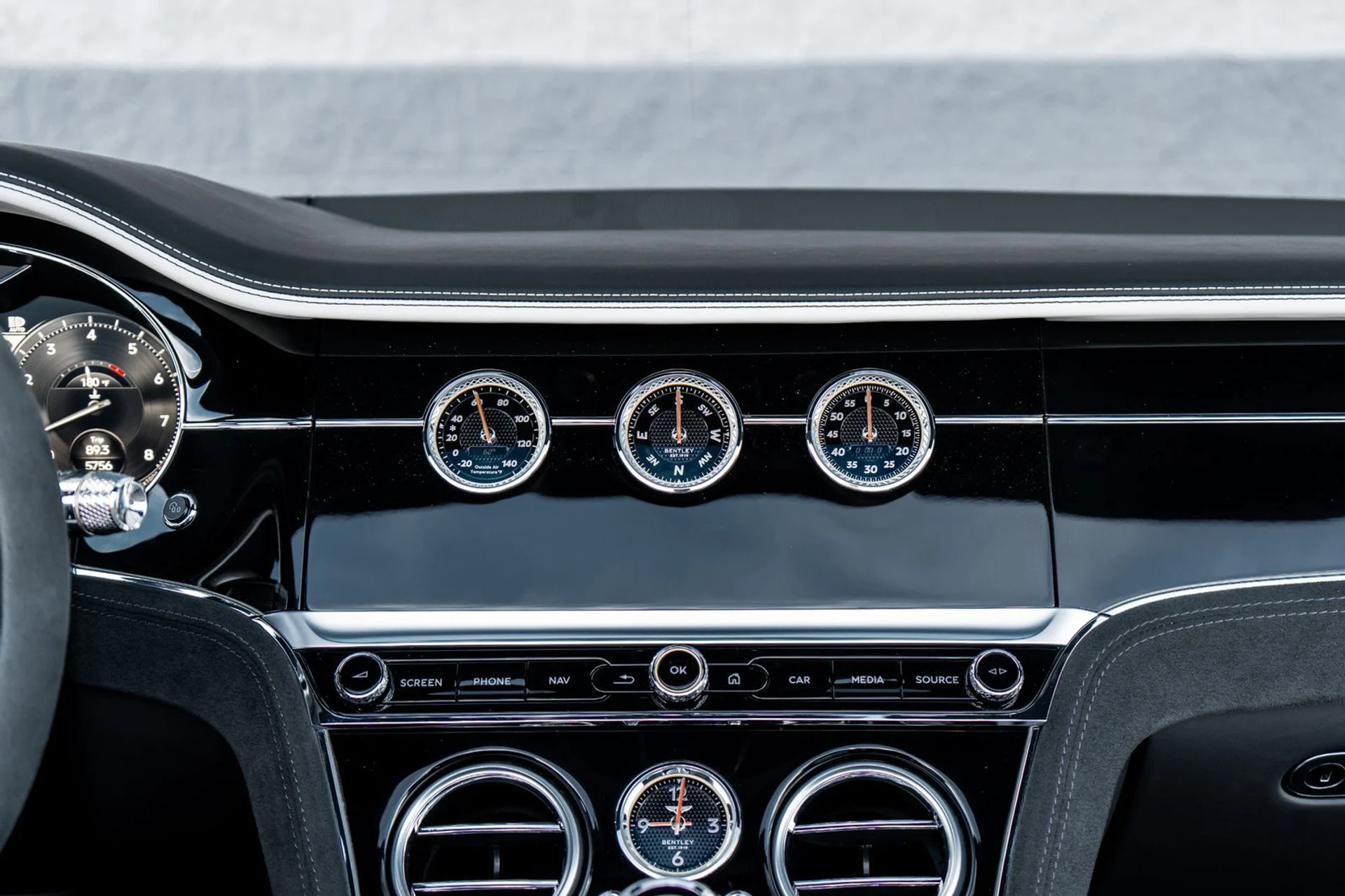 mph041_1778233819_f489c17d_0a6e_43fc_8469_2704c5e2b452_50bc7263ec