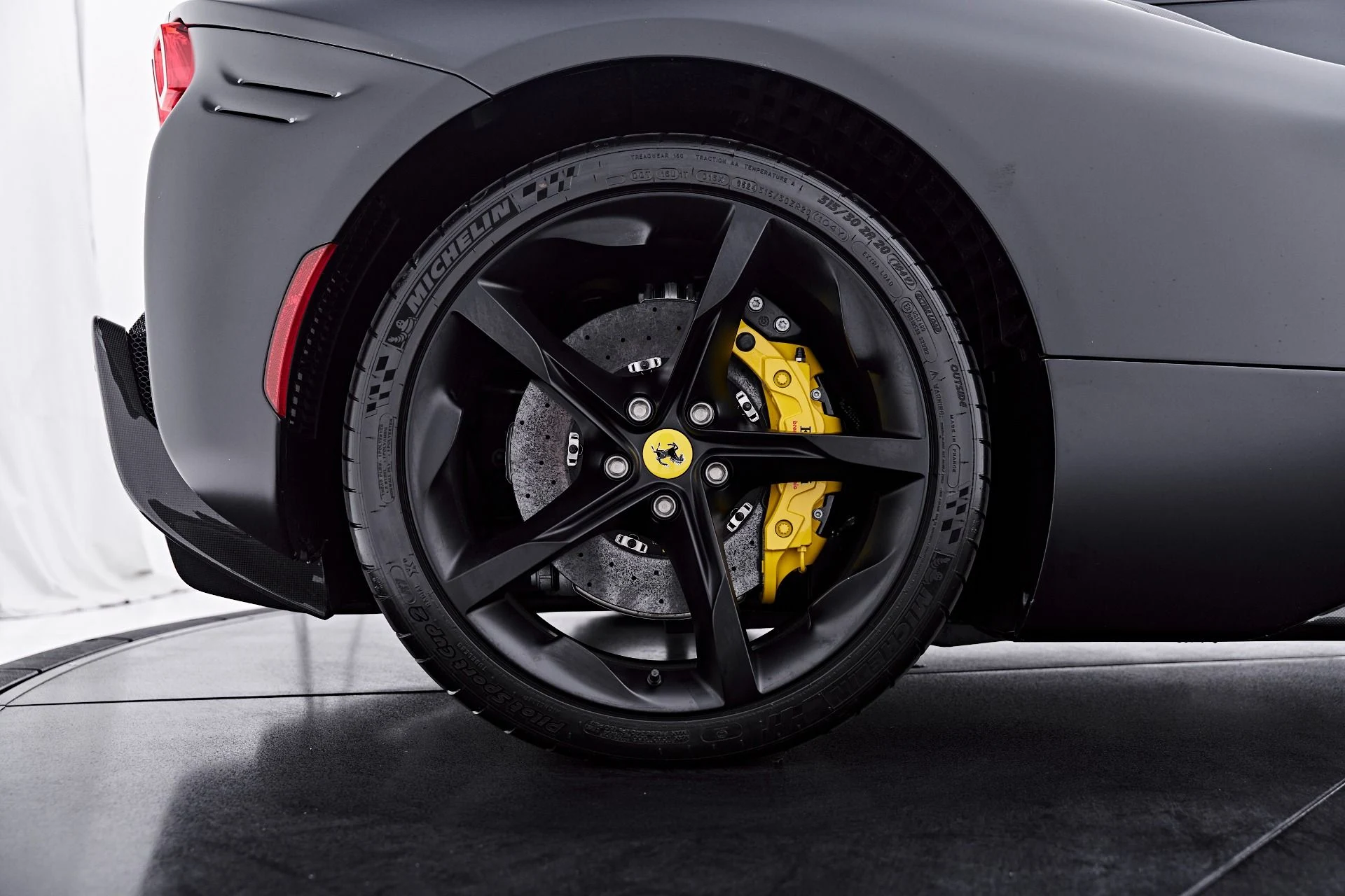 mph041_1804017211_Used_2024_Ferrari_SF_90_Spider_Base_1785520194_01d132e128