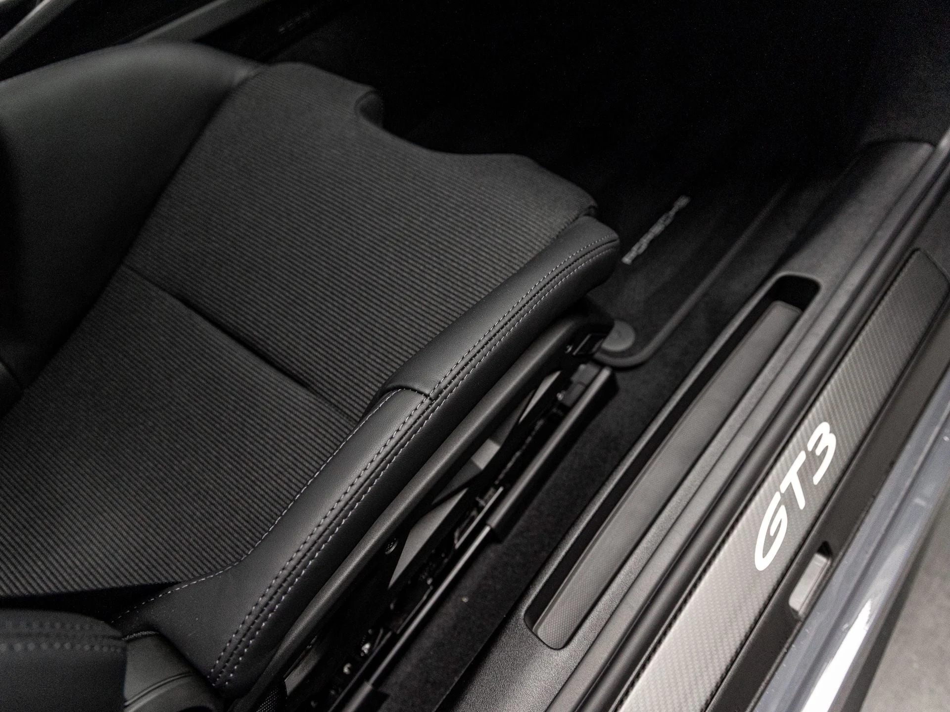 mph041_181044935_42_1cfc37ac47