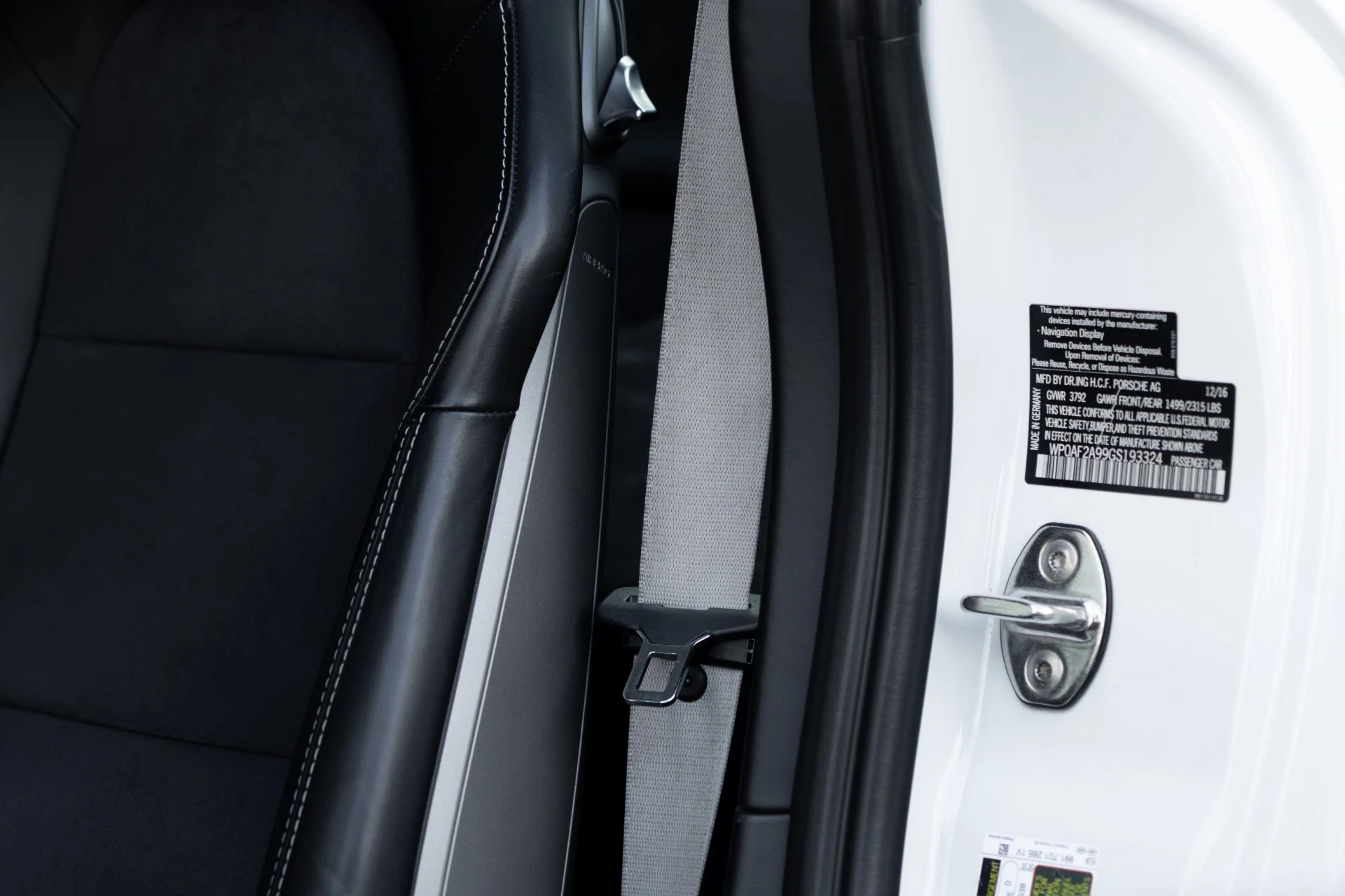 mph041_1818457807_Used_2016_Porsche_911_GT_3_RS_1761756649_0ad135944d