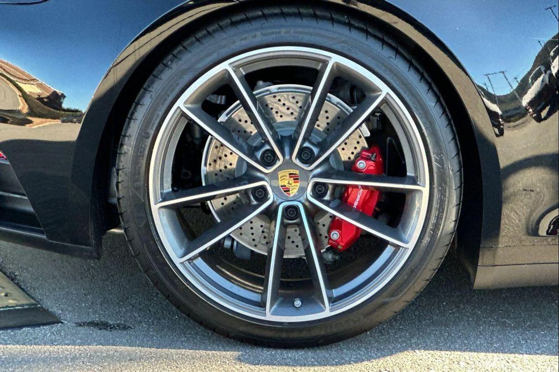 mph041_1835541058_vms_Fr_B_w8vvw_Ebht_P_Yr4z_ZVY_Xms_5ddf44a094