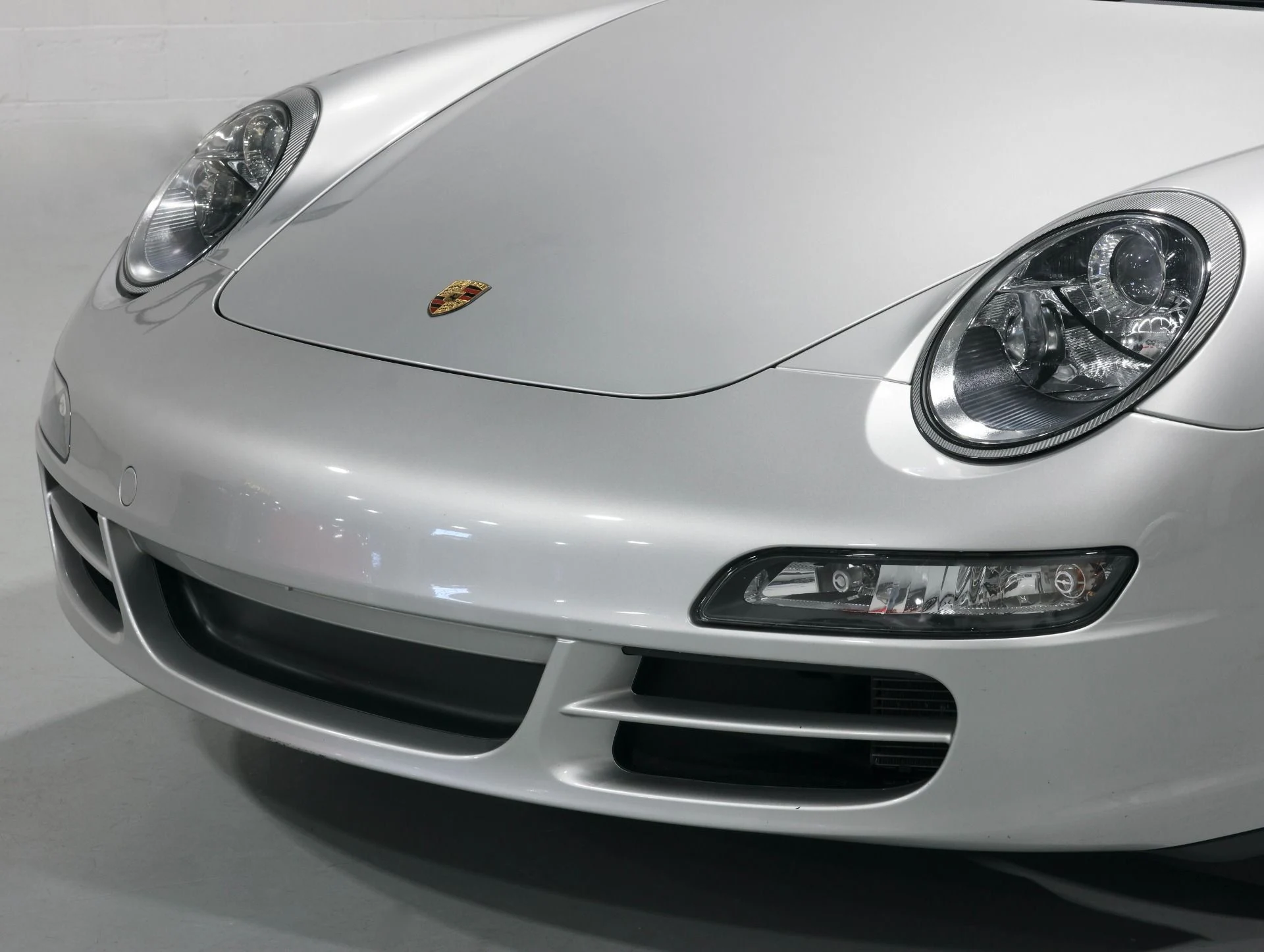 mph041_1843828234_Used_2007_Porsche_911_Targa_4_Coming_Soon_To_Bring_A_Trailer_1775151802_412b4f1f75