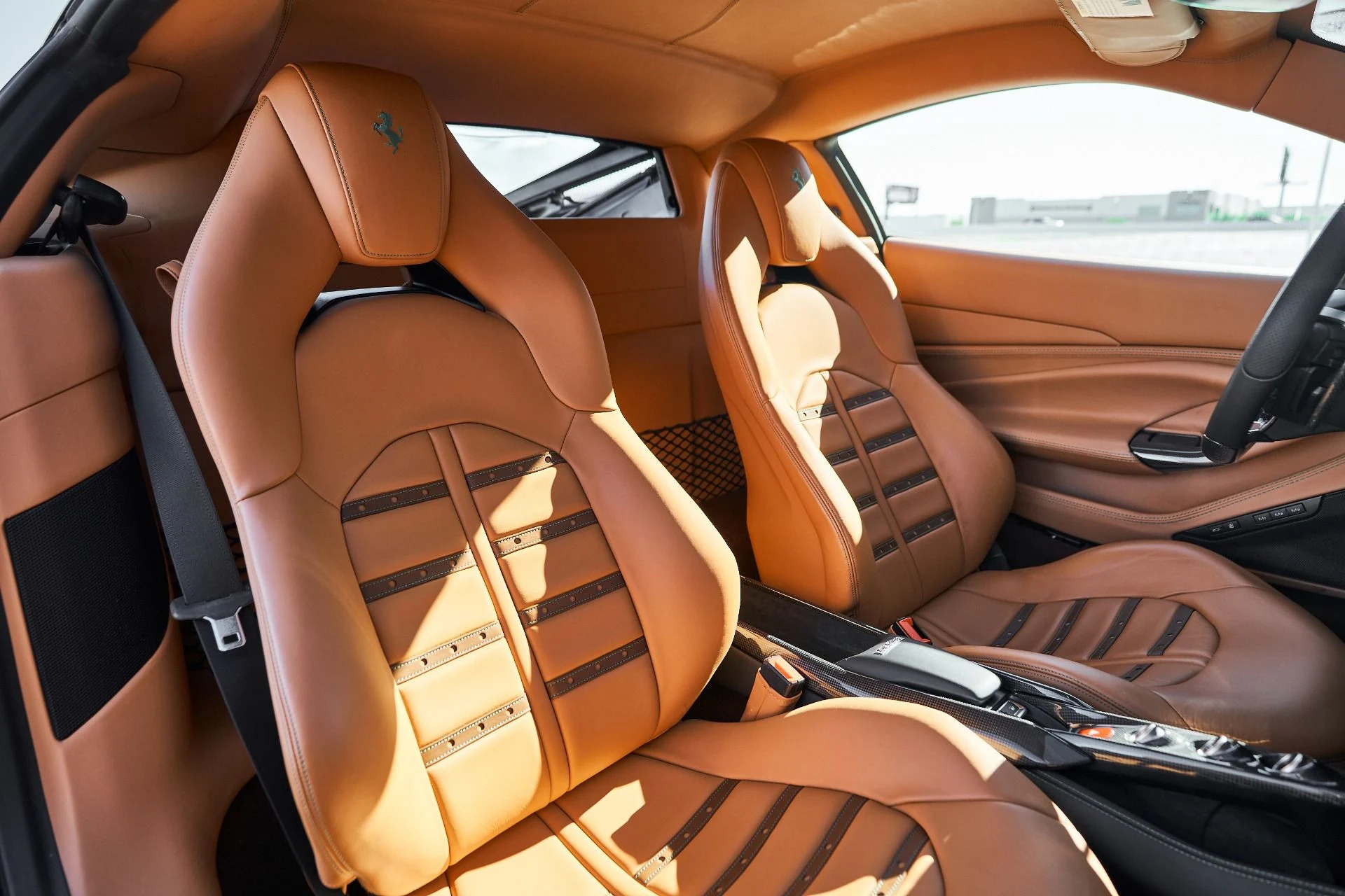 mph041_1869237954_Used_2022_Ferrari_F8_Tributo_Base_1765662181_e4b78093a3