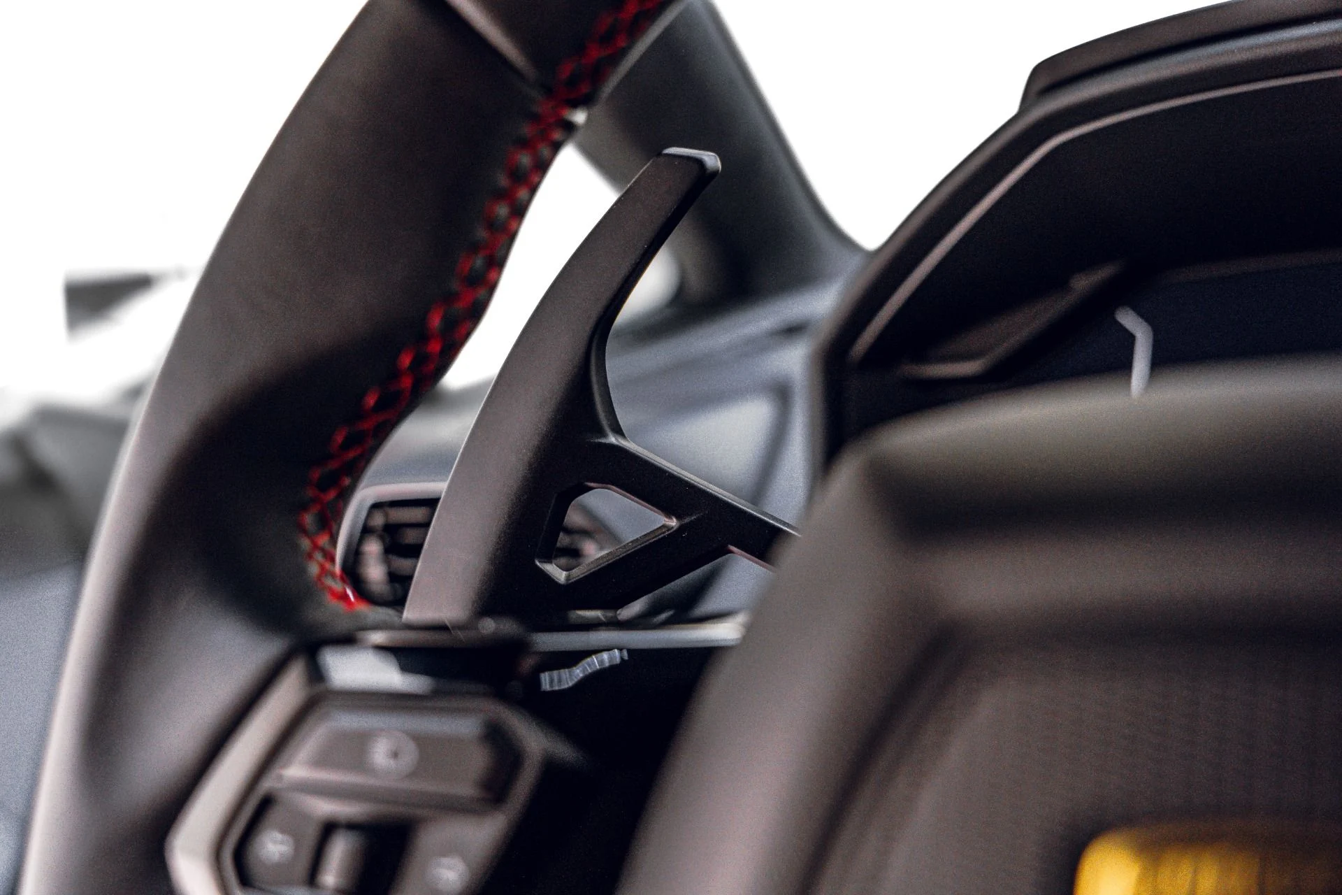 mph041_1878890656_Used_2021_Lamborghini_Huracan_EVO_1782507562_8769f1bed7
