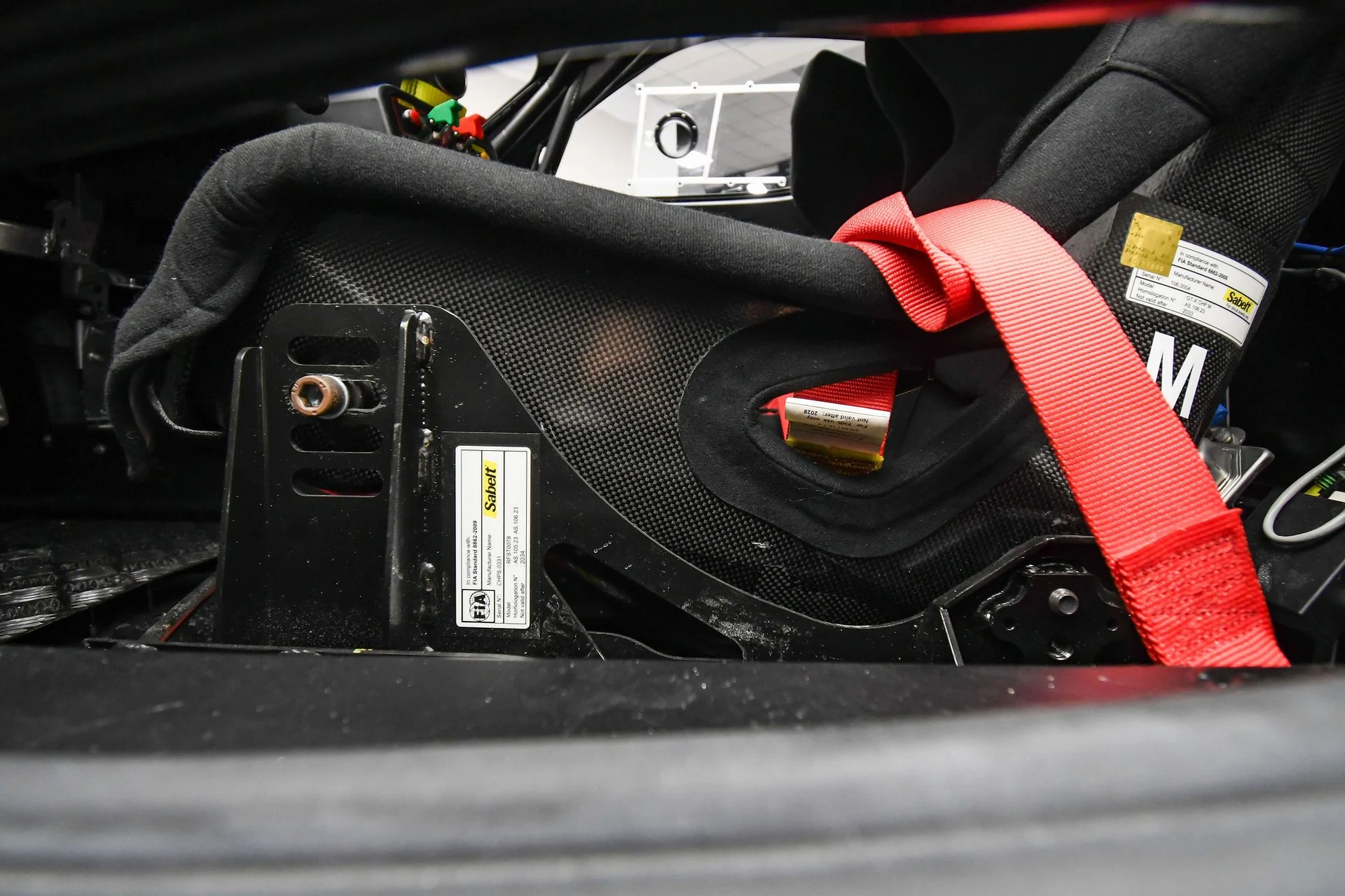 mph041_1883310784_9f9c23ecf2f043d1bc8c1f6375269296_935b729340