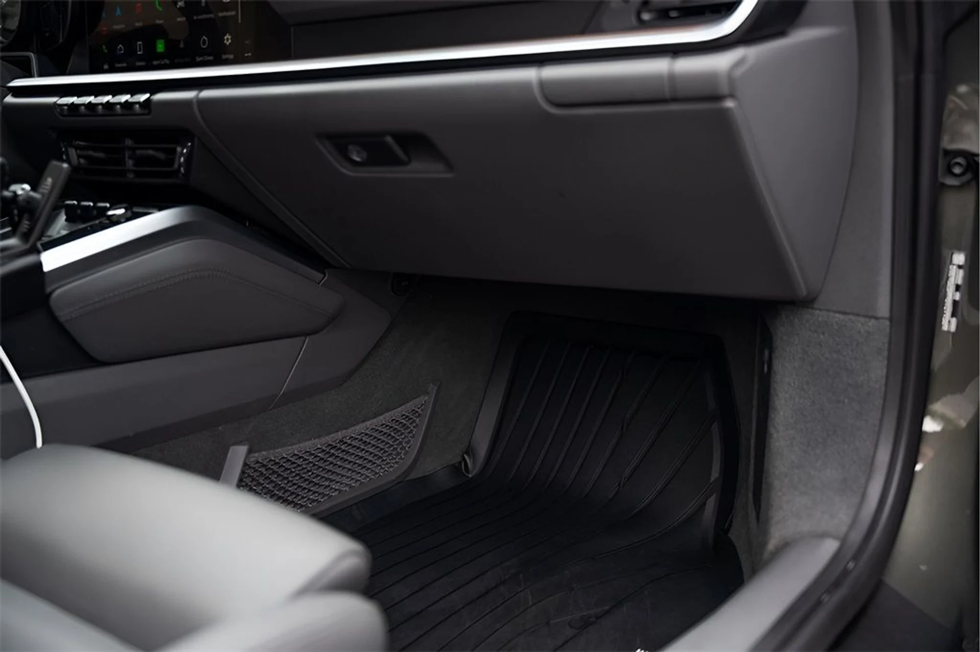 mph041_1883710177_image_43_34621d3815