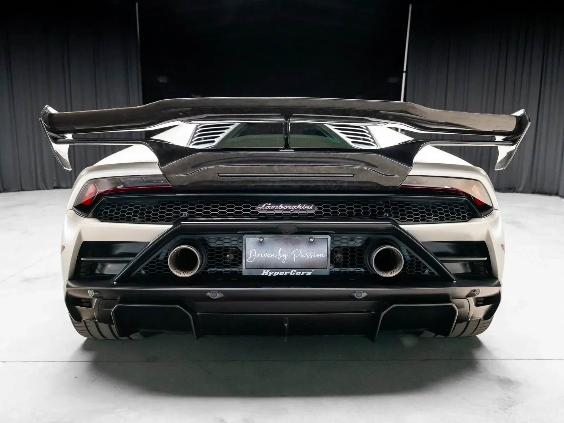 mph041_1889796894_f57c33f5_ba8c_494f_9149_3fd97f39426b_527ce2e0e7