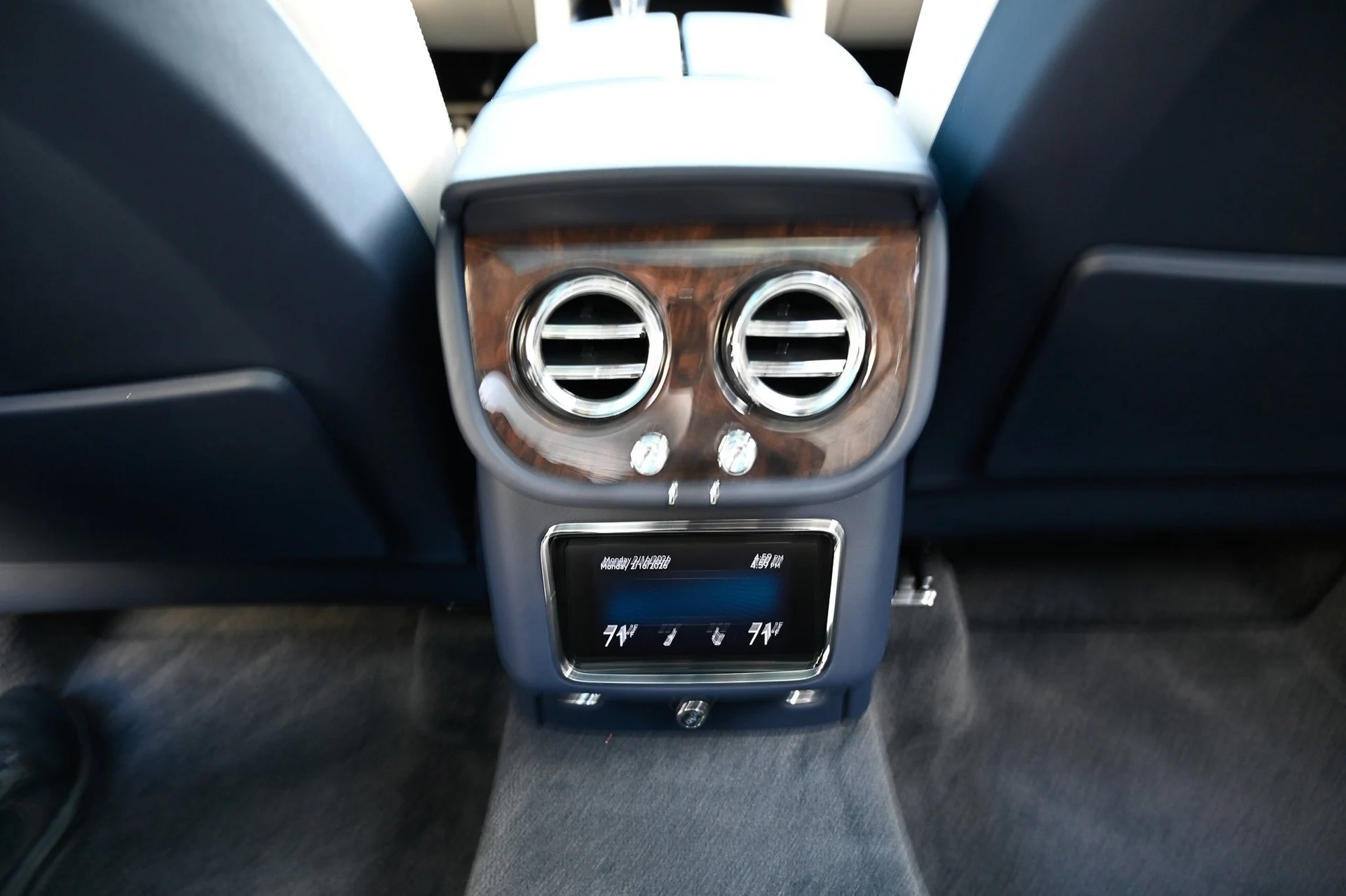 mph041_189255572_35ca2a1e9ecb4b078d0ceccc233b50d0_04d4ff80dd