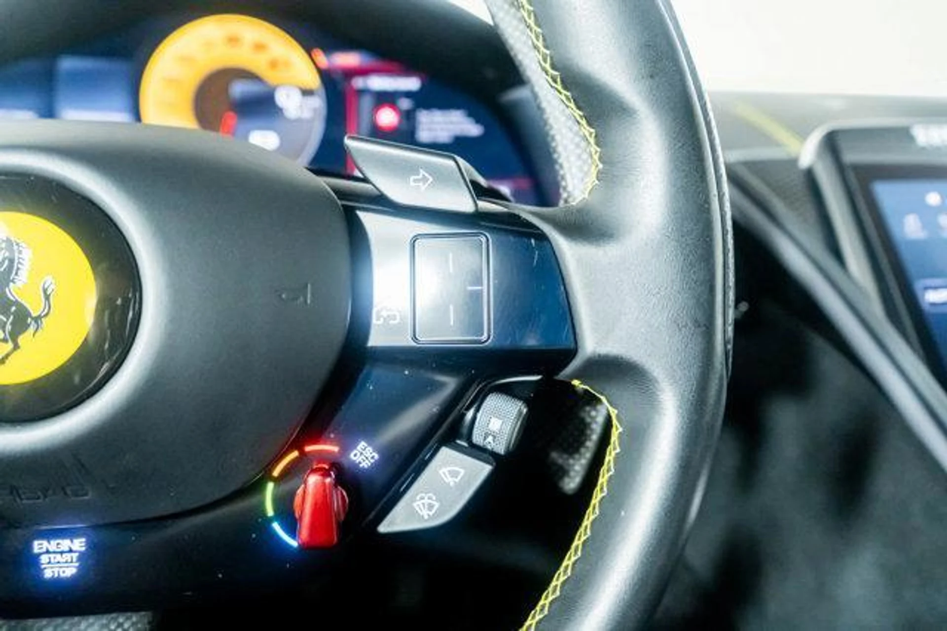 mph041_1894572903_Adi_LEPVW_0r_J8_D99w_So_A3t_C_Ef5w0_4bbd9dfbd7