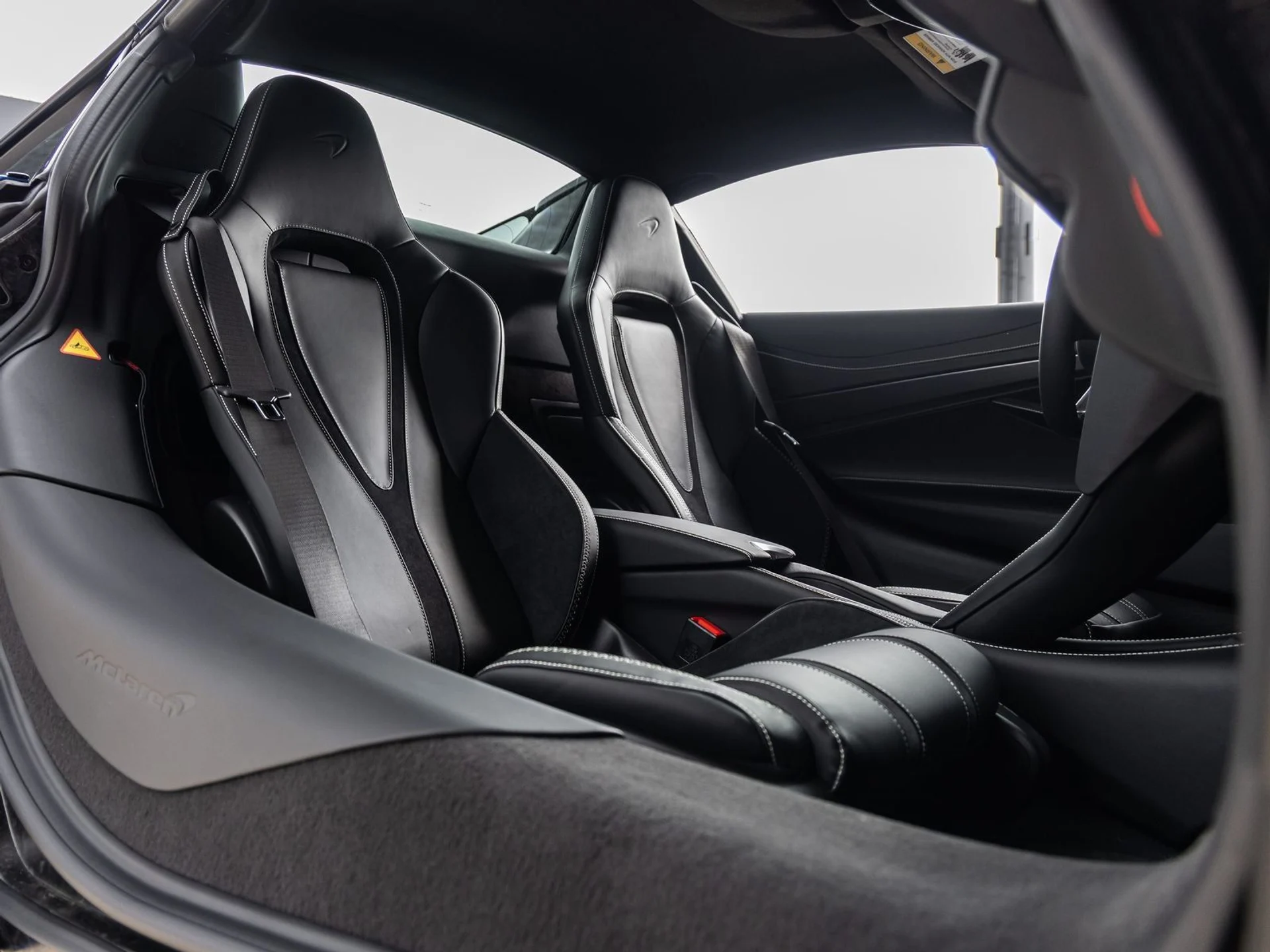 mph041_1896665201_42_140e903194