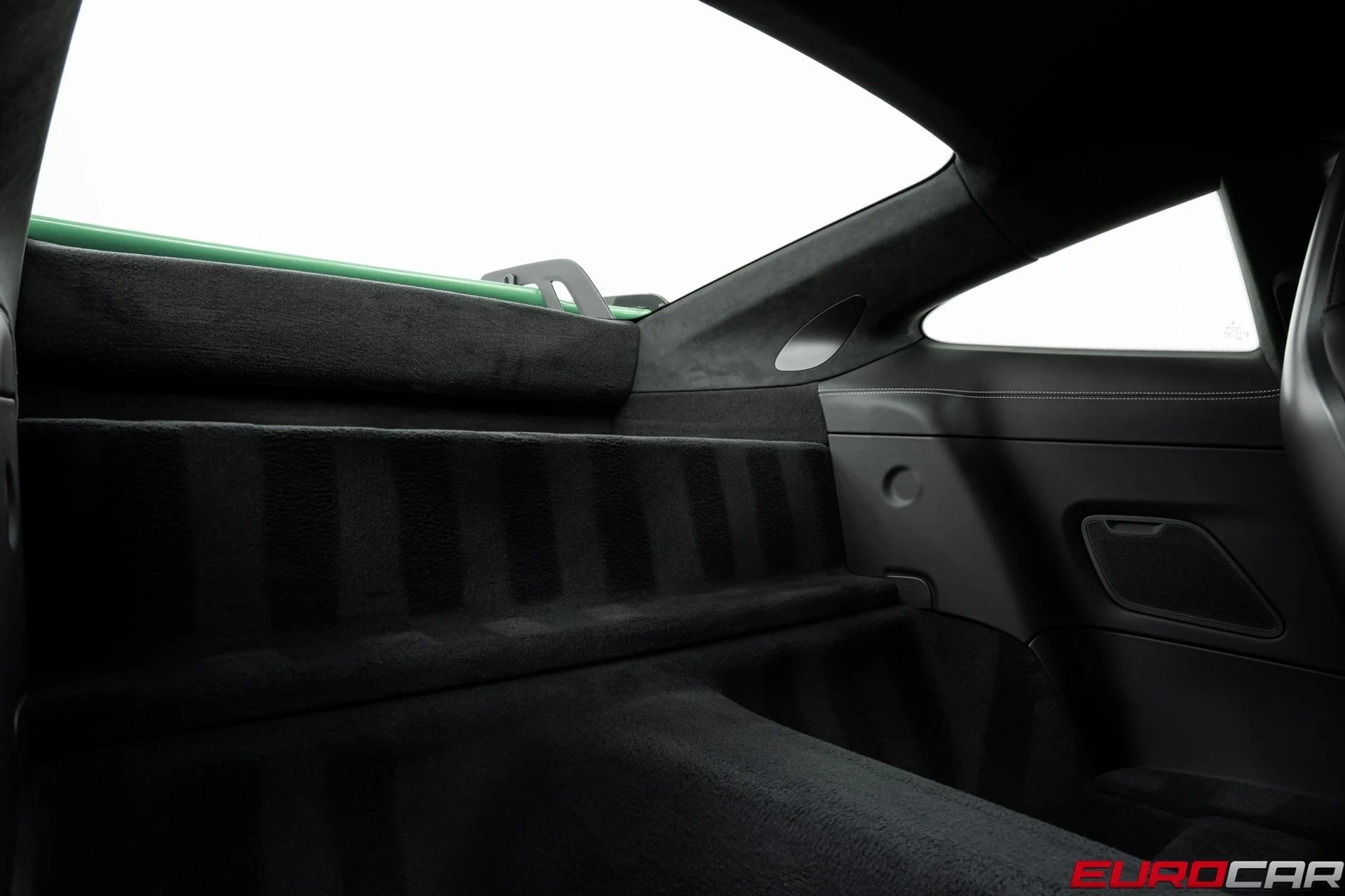 mph041_1909071890_image_42_5ed7dc8e33