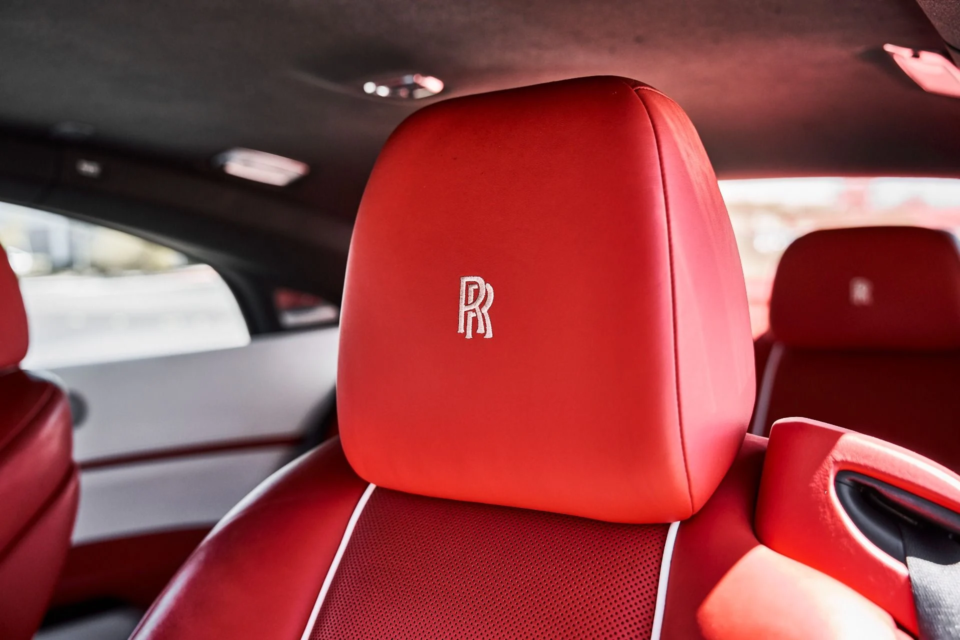 mph041_1914394657_Used_2020_Rolls_Royce_Wraith_Base_1775285216_3f6f90d283