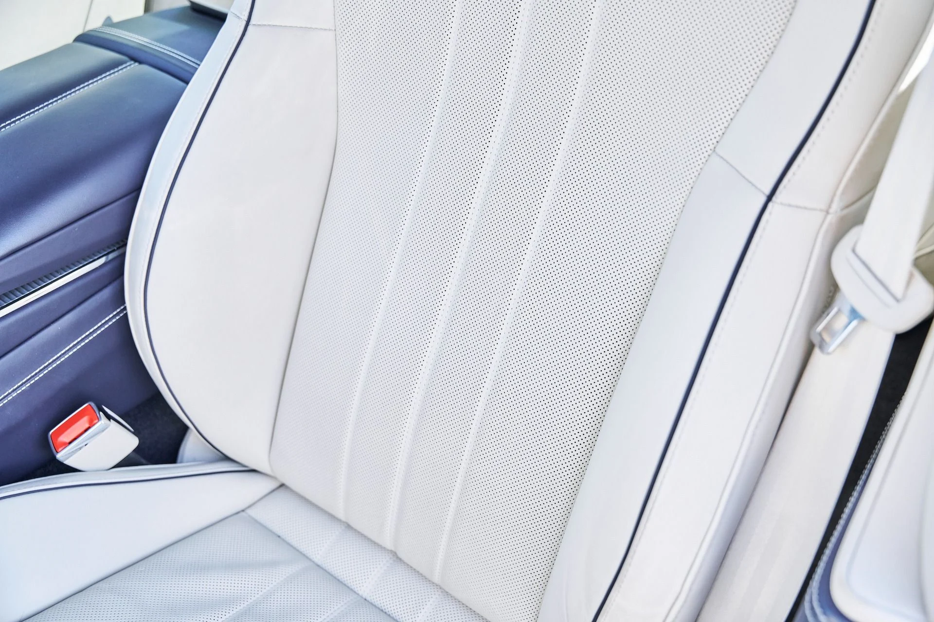 mph041_1919917838_Used_2024_Bentley_Flying_Spur_Mulliner_V8_1773796255_337047aab0