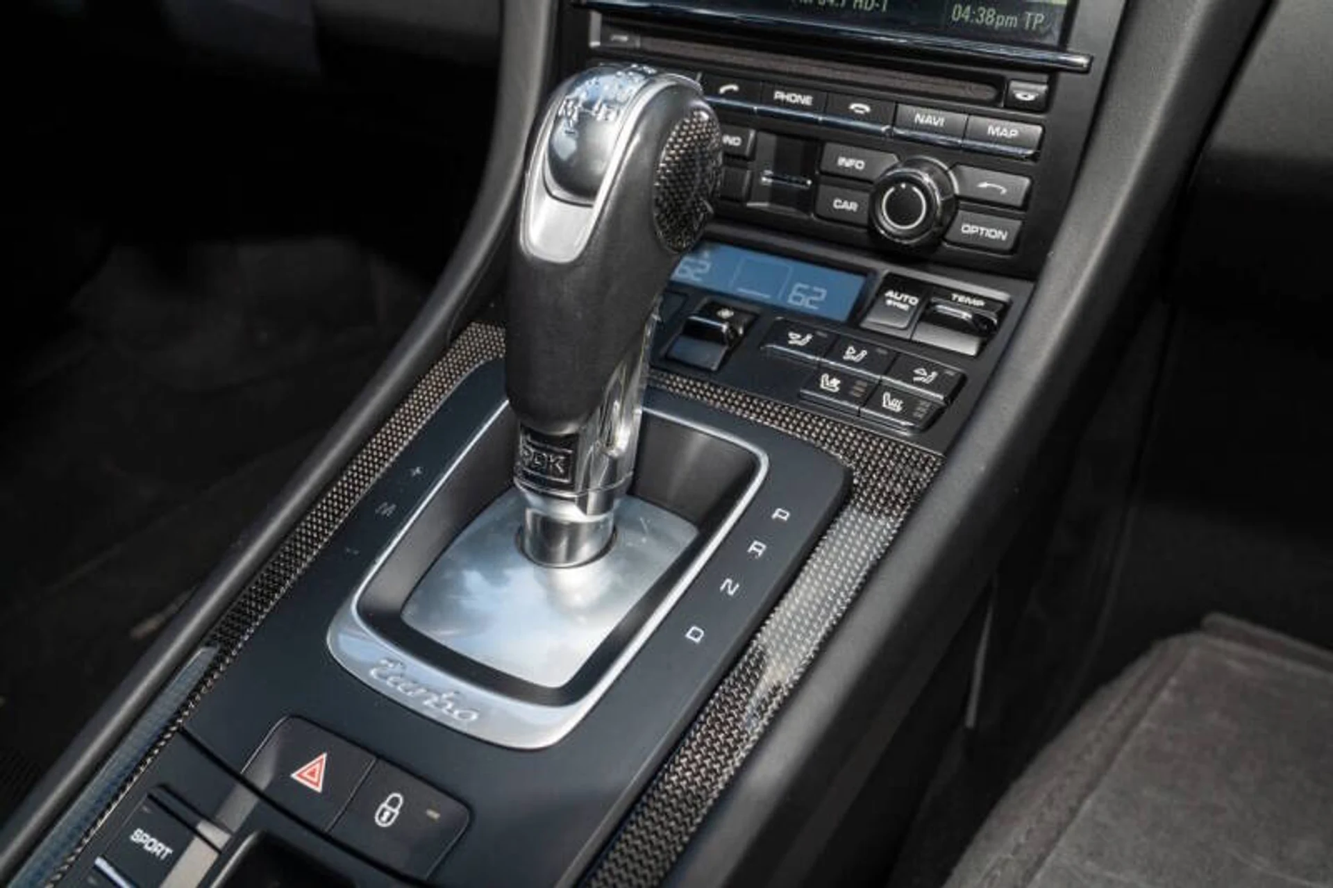 mph041_1929118547_2016_porsche_911_turbo_s_awd_2dr_coupe_ee6aeb26fd
