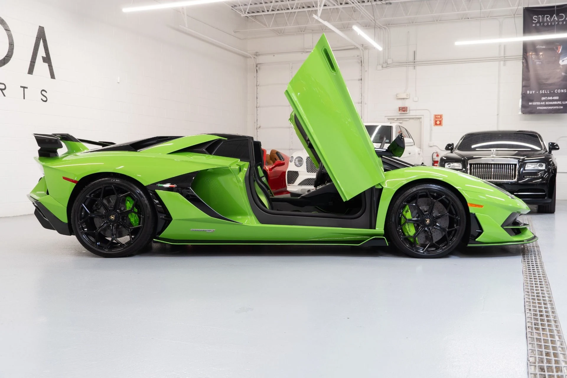 mph041_1934011344_Used_2021_Lamborghini_Aventador_LP_770_4_SVJ_1753475156_34dc81c0fa