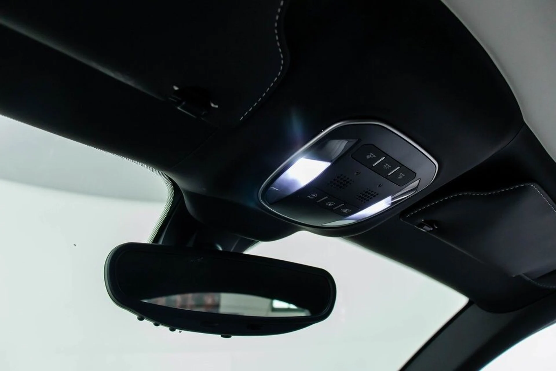 mph041_1944392463_c0eced257b75663a8387a17588e80702x_51ed46451d