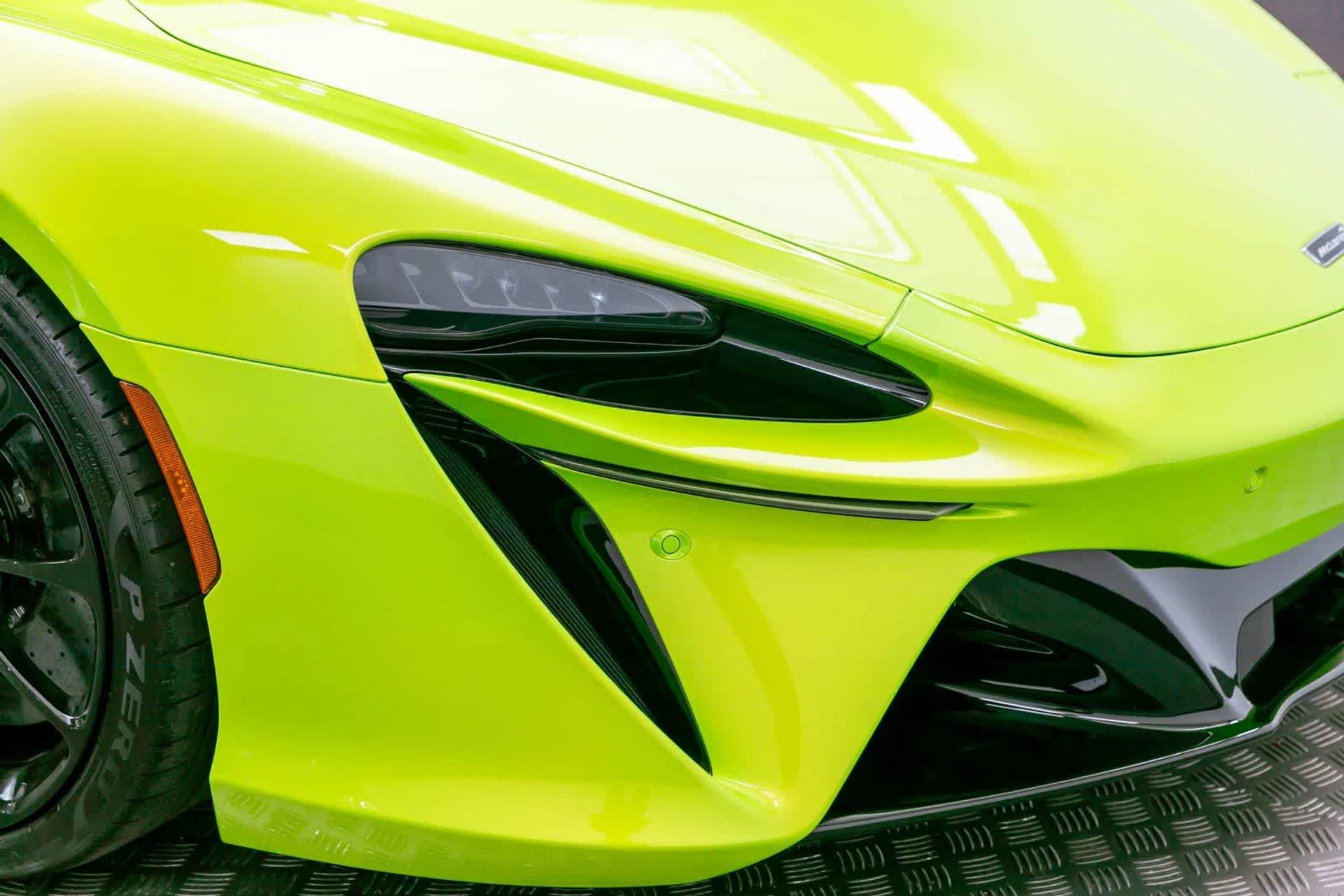 mph041_1955486824_42_7e3366eeff