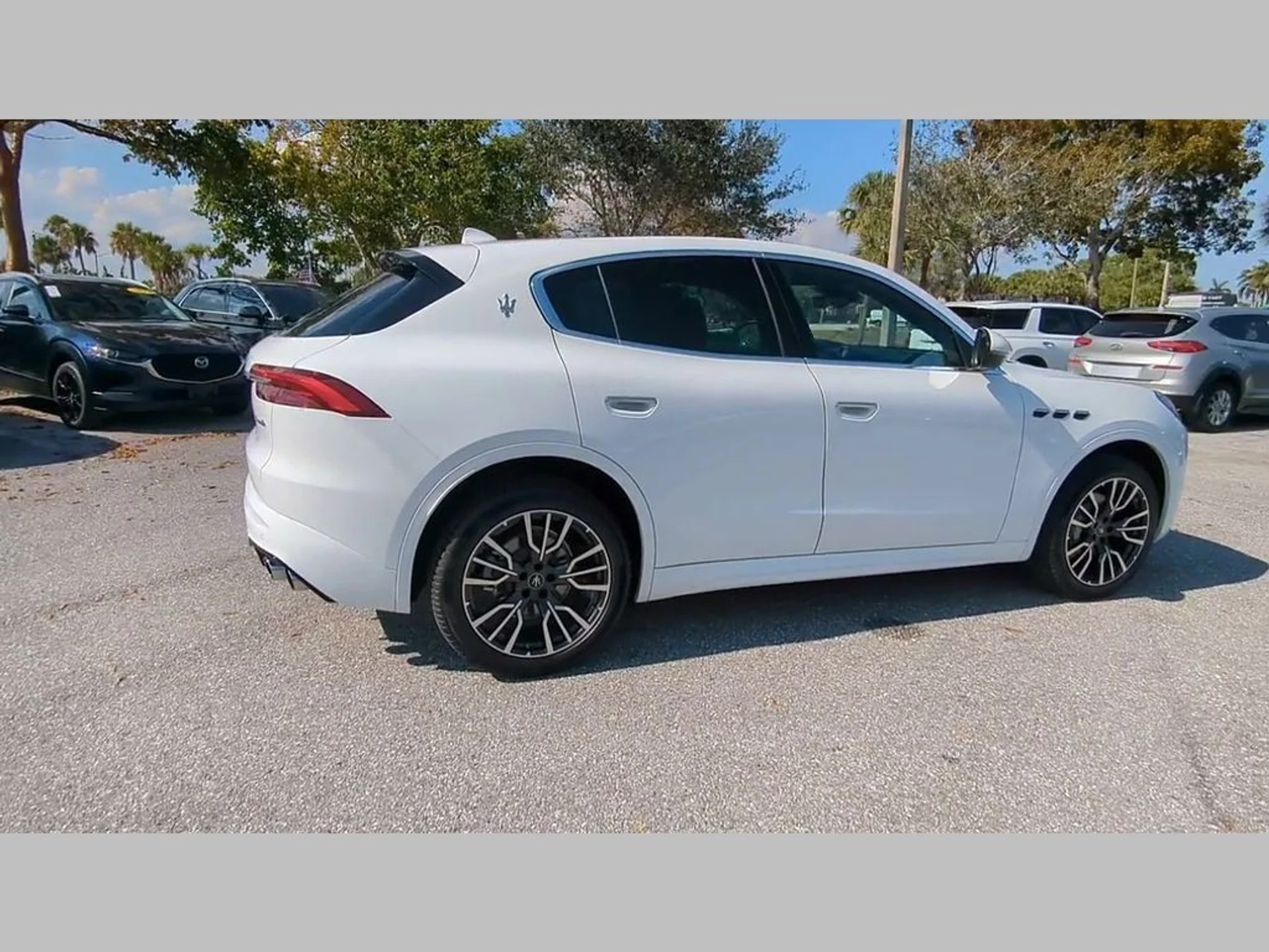 mph041_1963657135_b8840ba80d17ae28abaeee42f6115550_759af12444