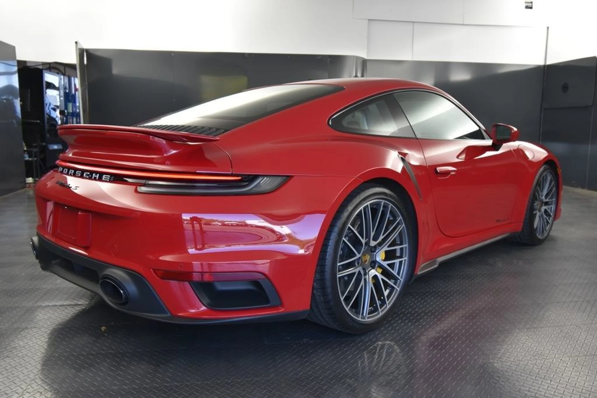 mph041_1964219590_1bd231a81f9f03ebdc6be7ecdb9ac5d7x_15b51af38b