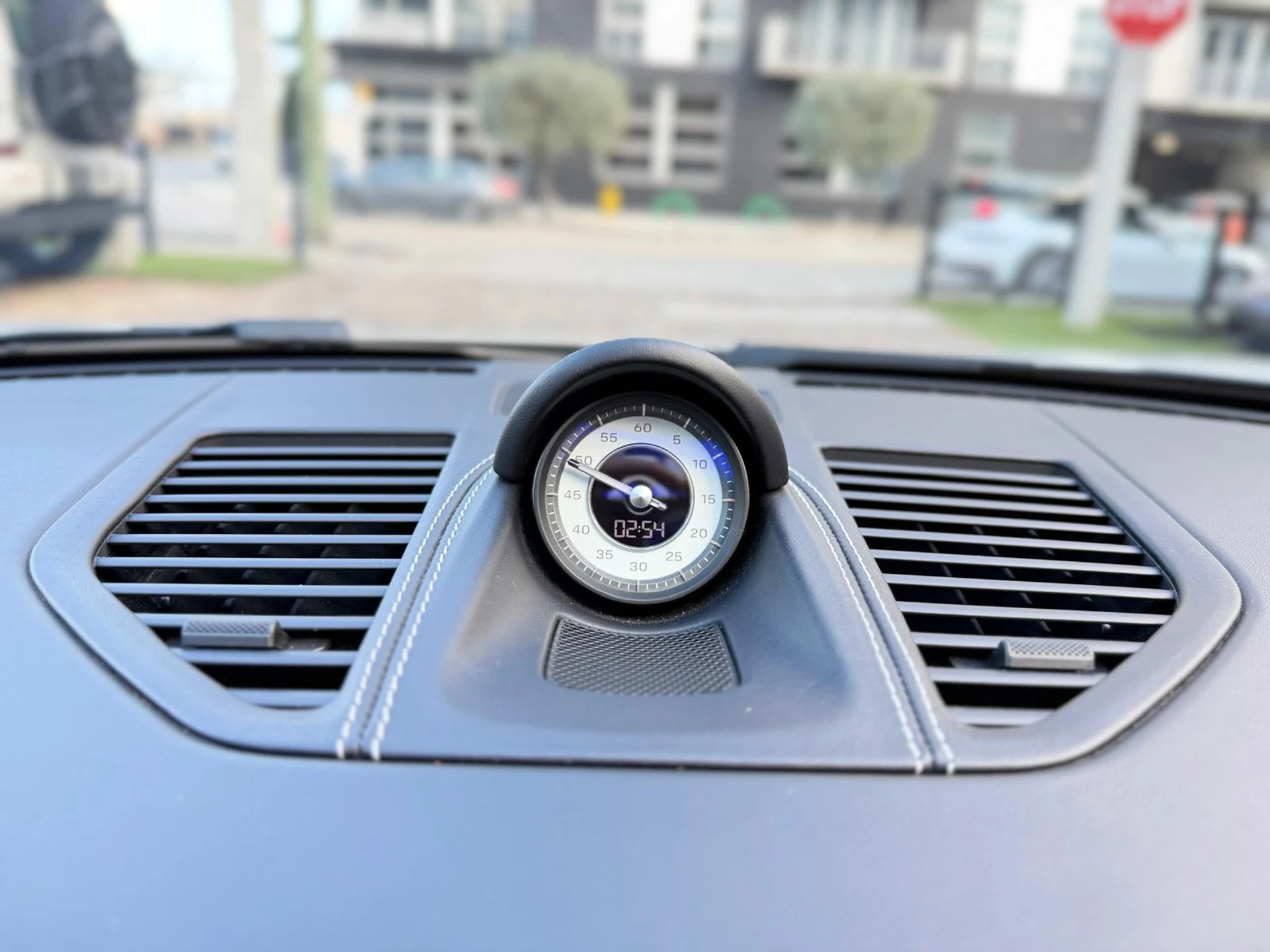 mph041_1967915836_Whats_App_Image_2026_02_17_at_10_54_17_AM_42_6b0f36684e