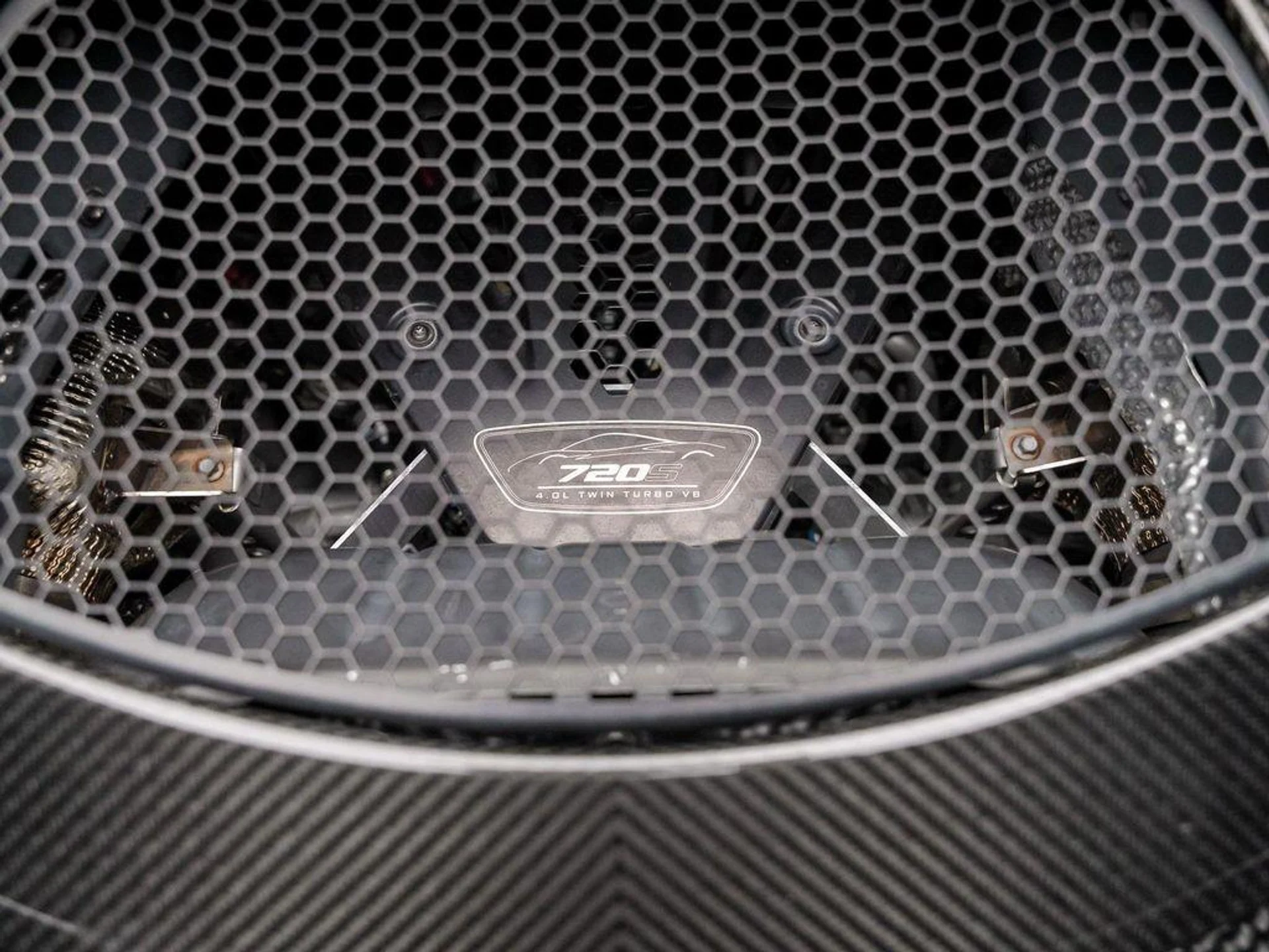 mph041_2016079393_ssr_T_Ch6s9m7e8_HC_Habc_u_M_Hk_2_I_ff67384a8b