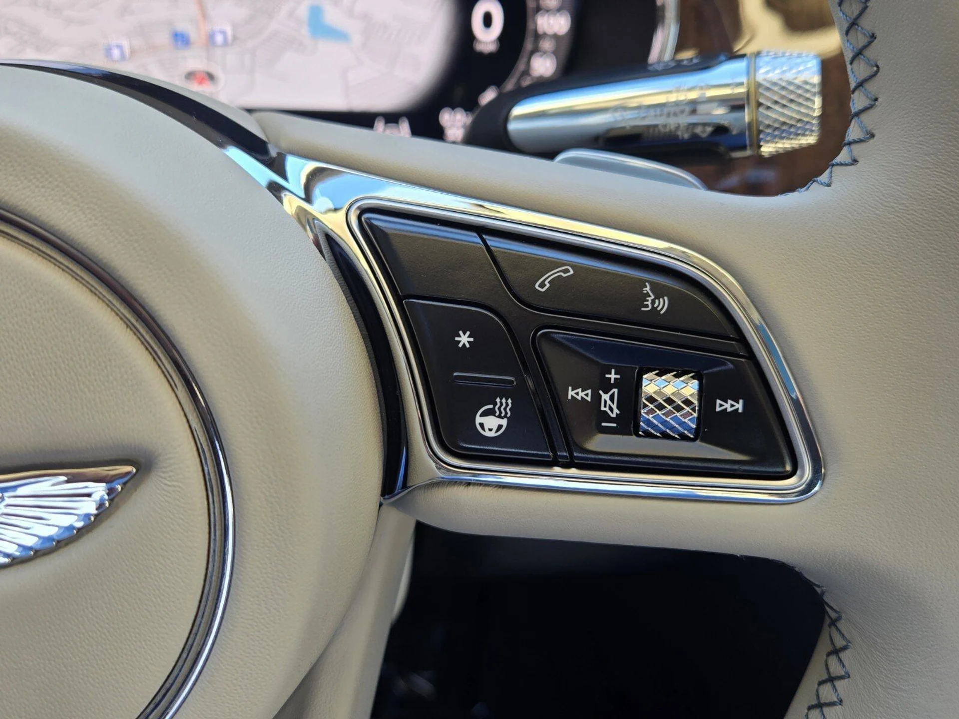 mph041_2035370030_deff02ded0a62cbce8f1672b890f9ee9x_9816804c9c