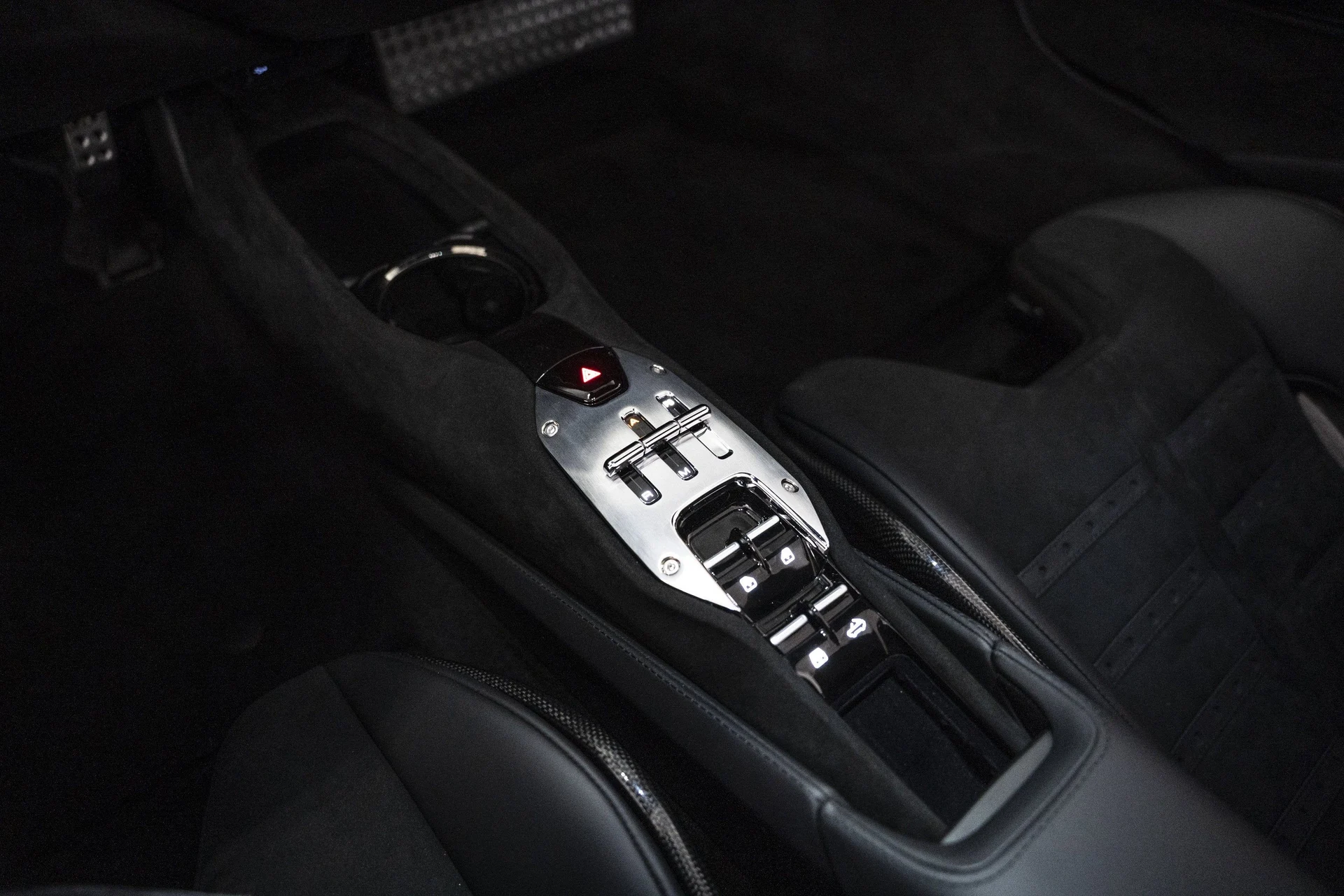 mph041_2035487320_aae23a5bce6c4dd3900a4a2f38728fbe_bbb4bf85b6