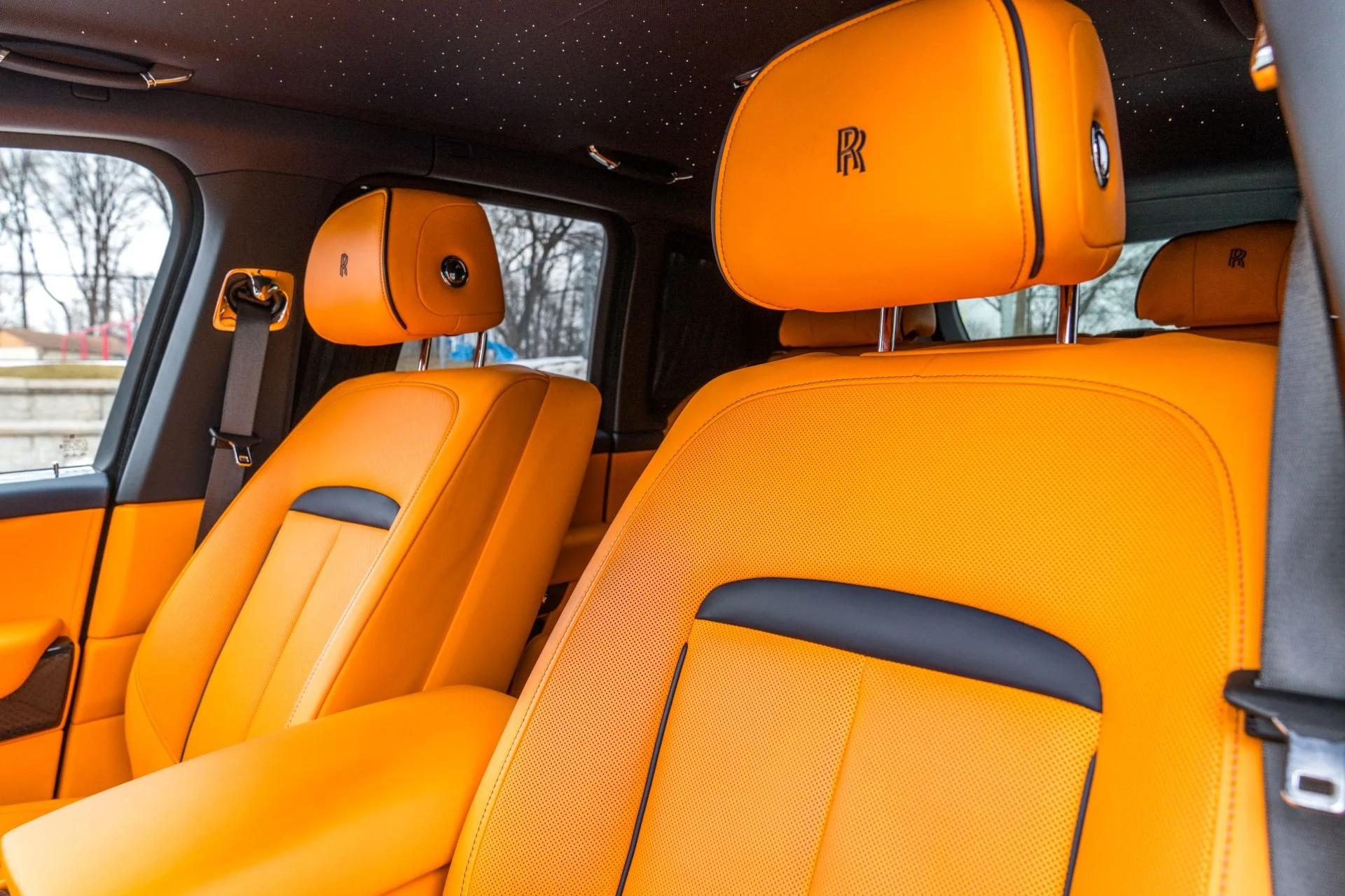 mph041_2043252410_Used_2023_Rolls_Royce_Black_Badge_Cullinan_1772494436_9bb19124c8