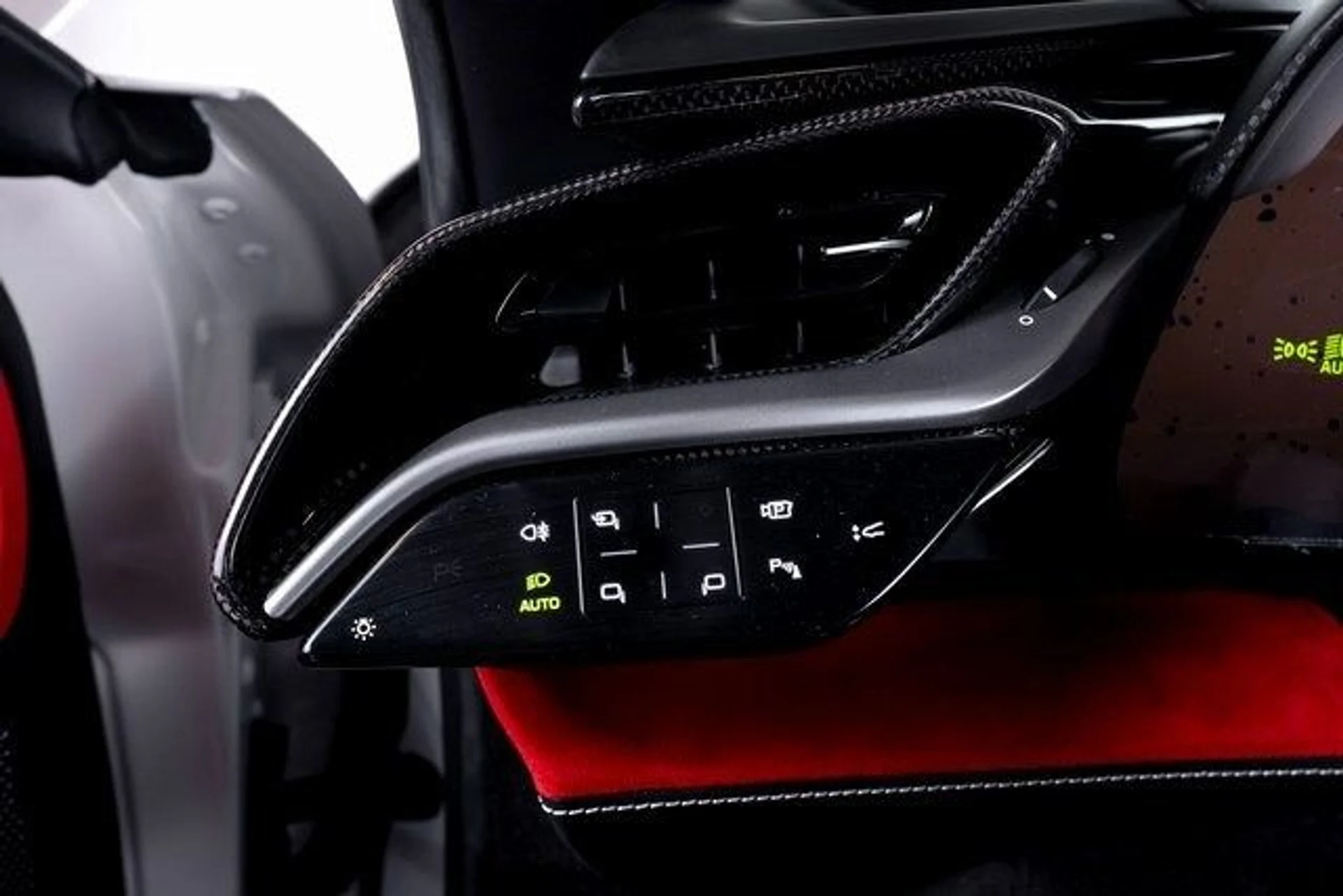 mph041_2049795266_9ca7c1fee8fdf262e3da05c05112569dx_b6029de603