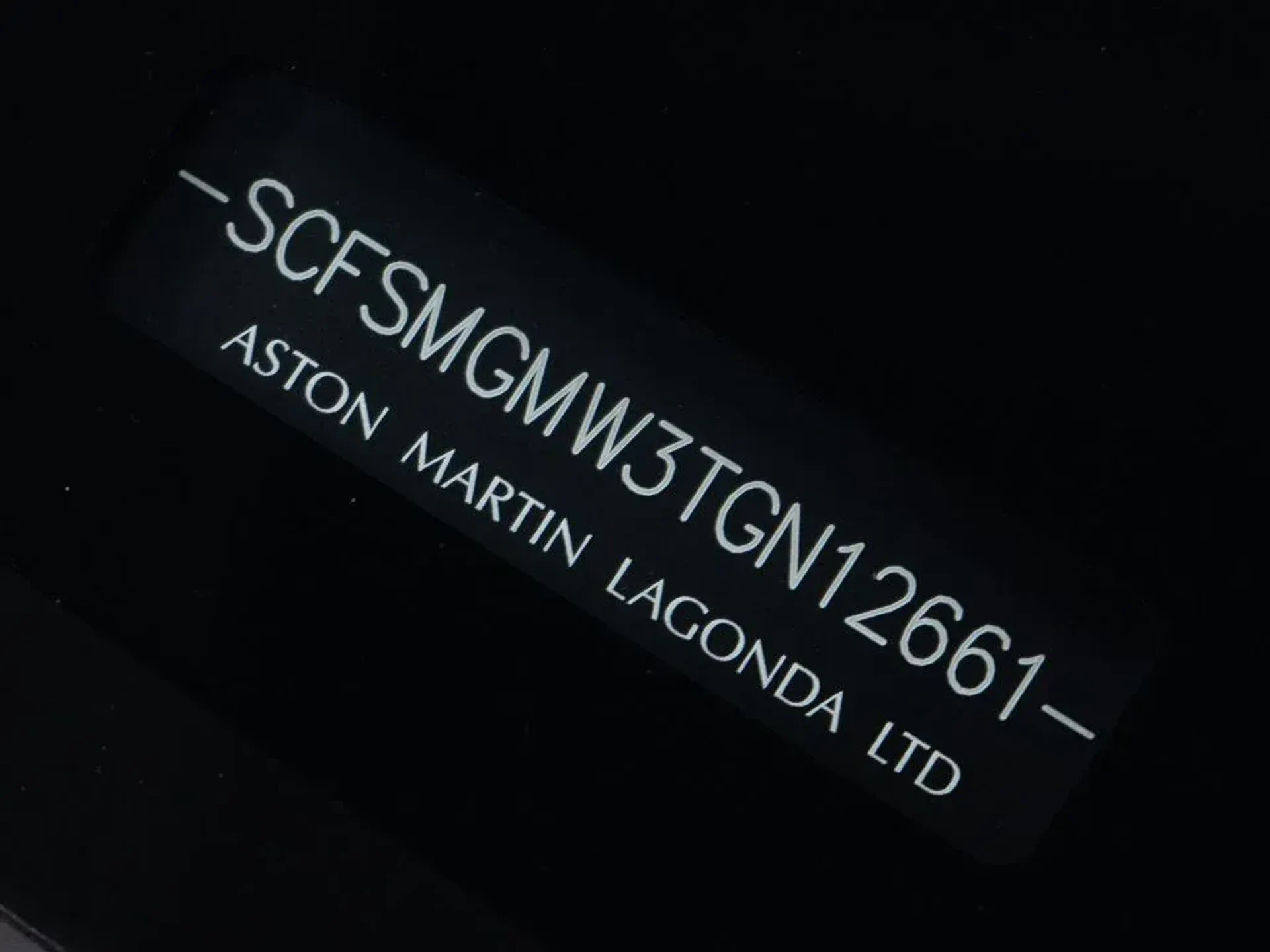 mph041_205879103_38a0aa68870b0be7f4b5a06513855a77_3e61ac9562