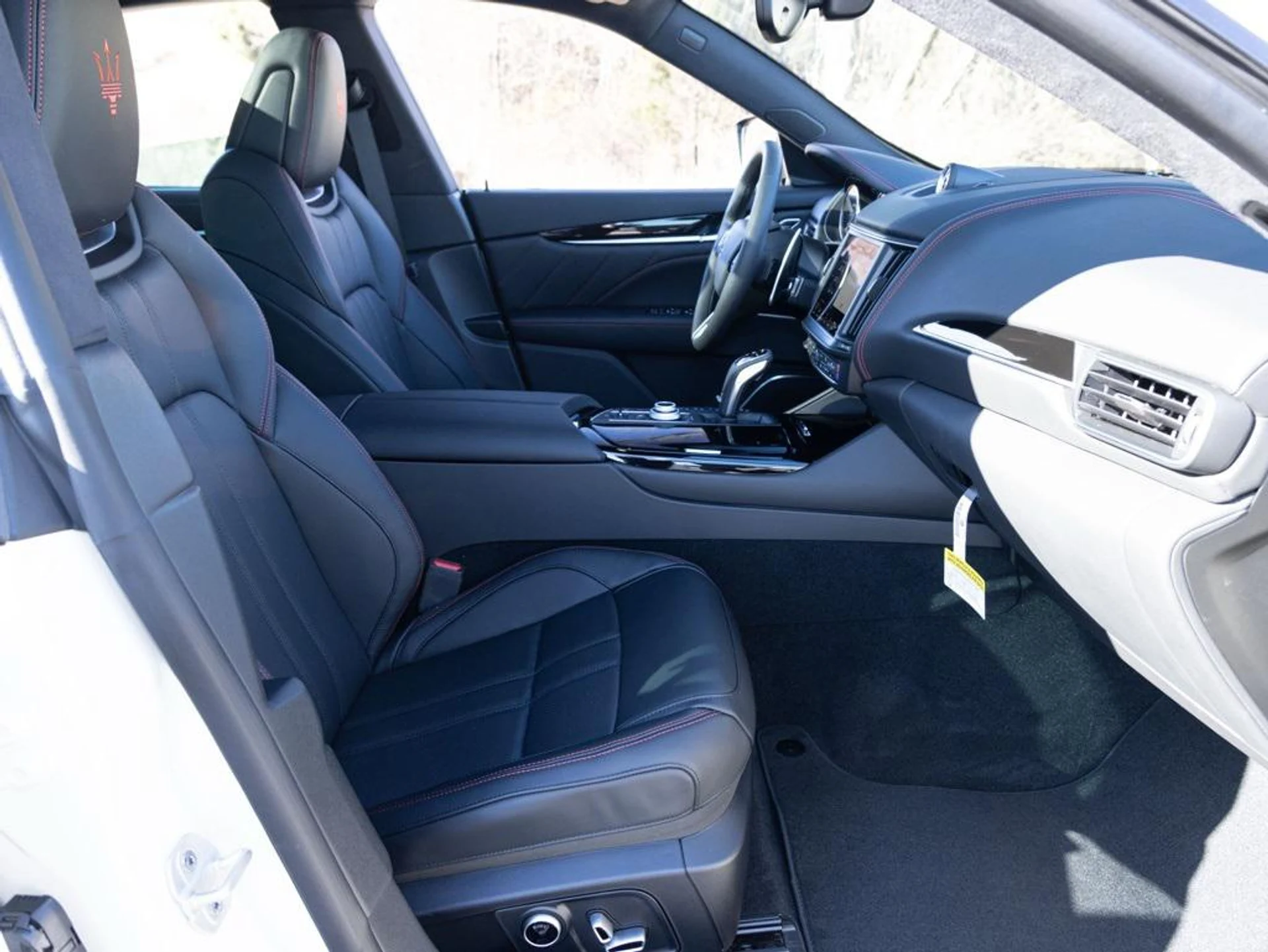 mph041_2068060980_481733642_693e4b78892601e31d6bba4d_07b6ec6050