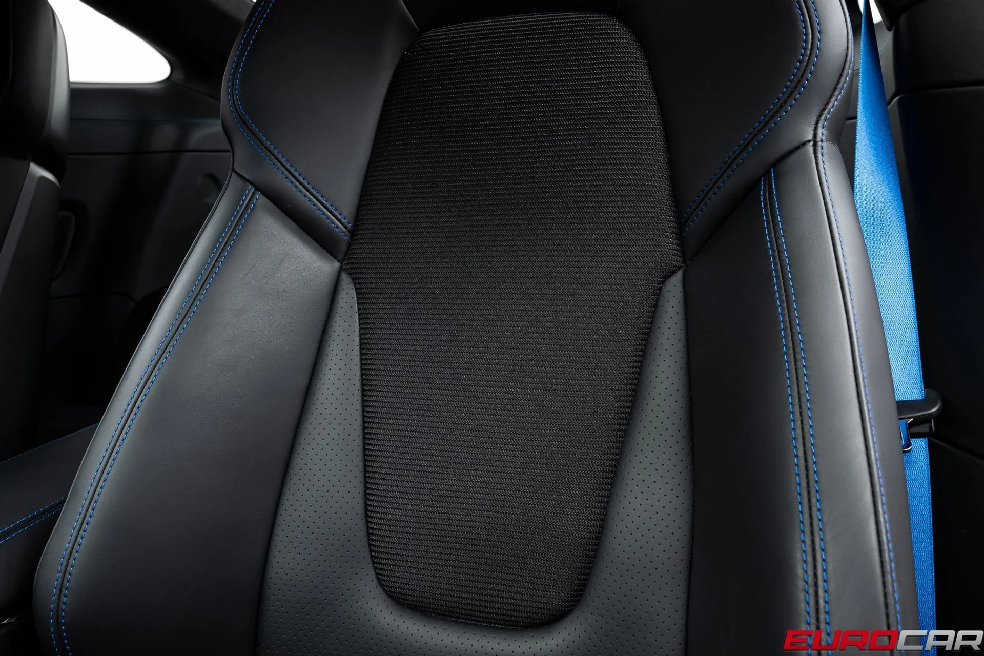 mph041_2070233090_image_42_d3b23caae6