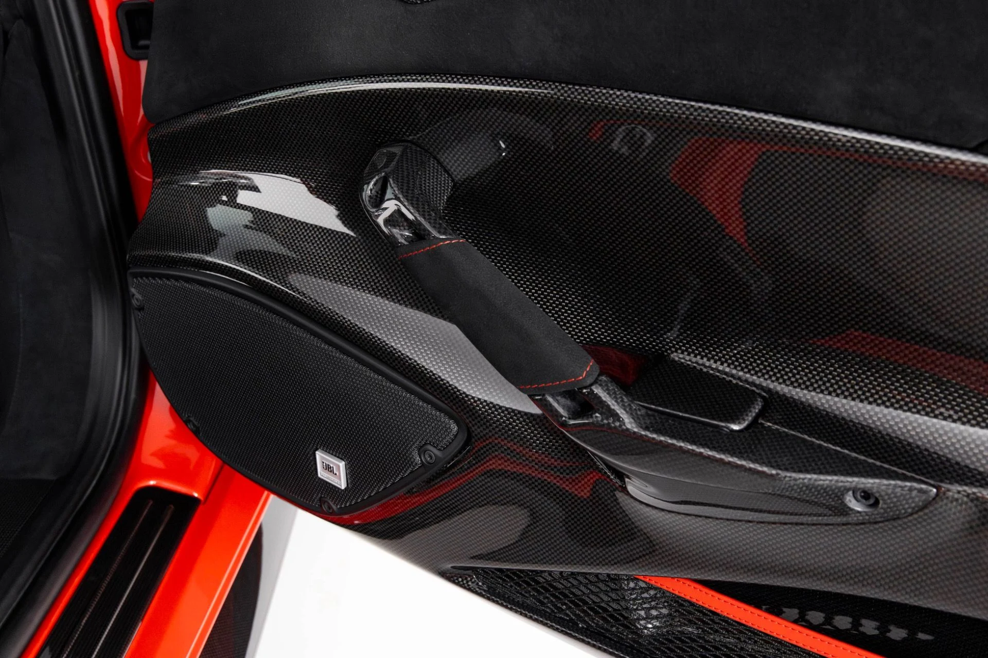 mph041_2073229727_Used_2019_Ferrari_488_Pista_Coupe_1764015866_98ab807a35