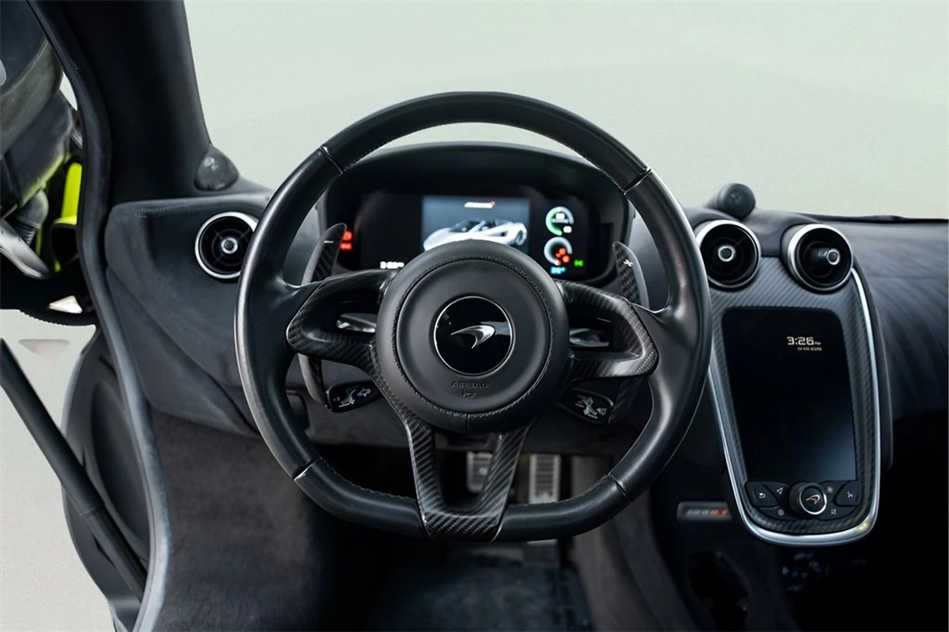 mph041_2075781631_image_43_b72546bfae