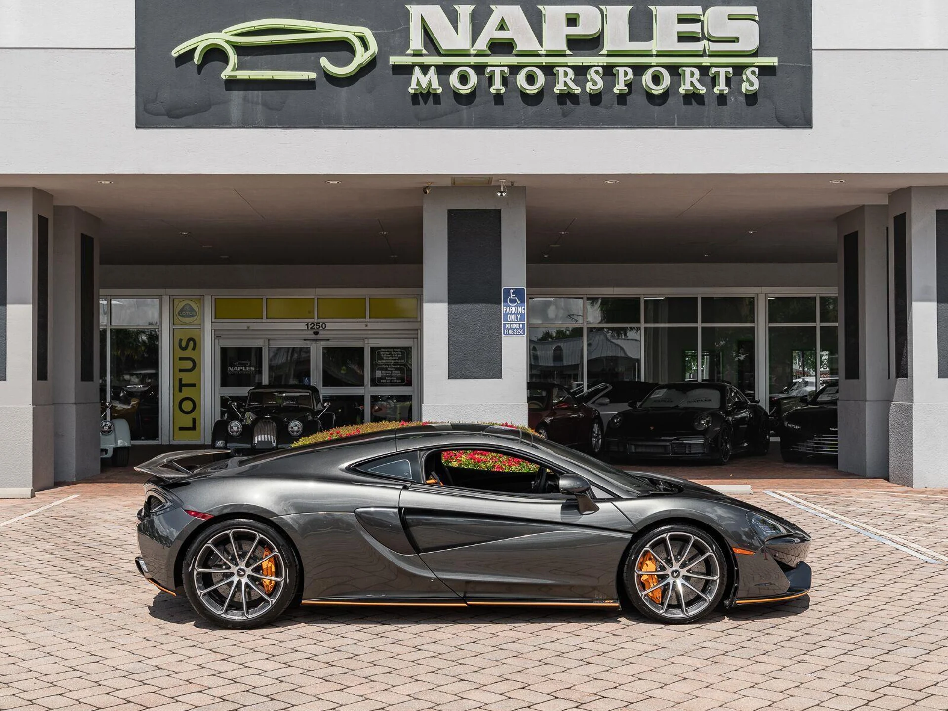 mph041_2091065427_Used_2019_Mc_Laren_570_GT_Coupe_1785532157_088066bc61