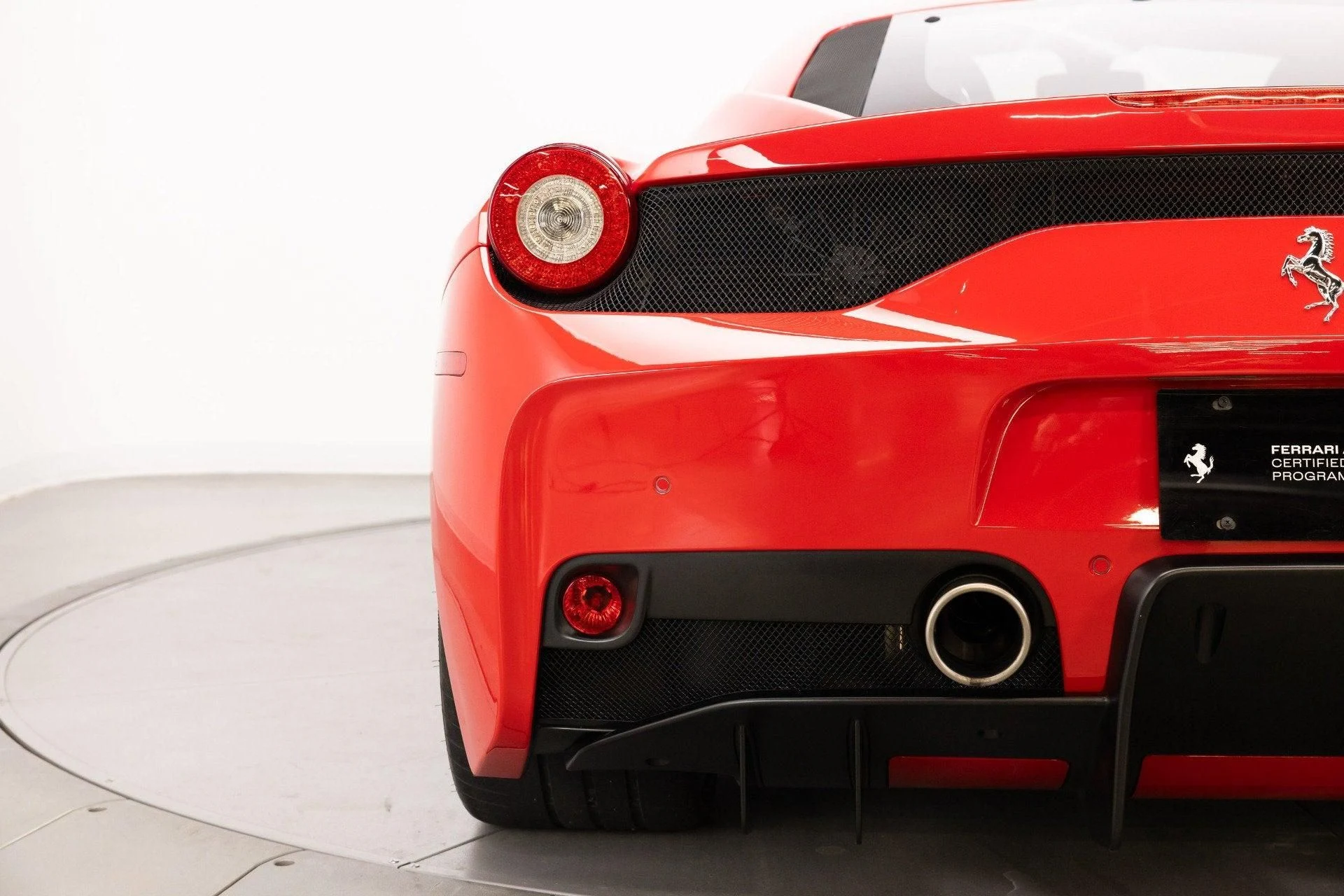 mph041_2092738733_Used_2014_Ferrari_458_Speciale_1786703961_119255f575