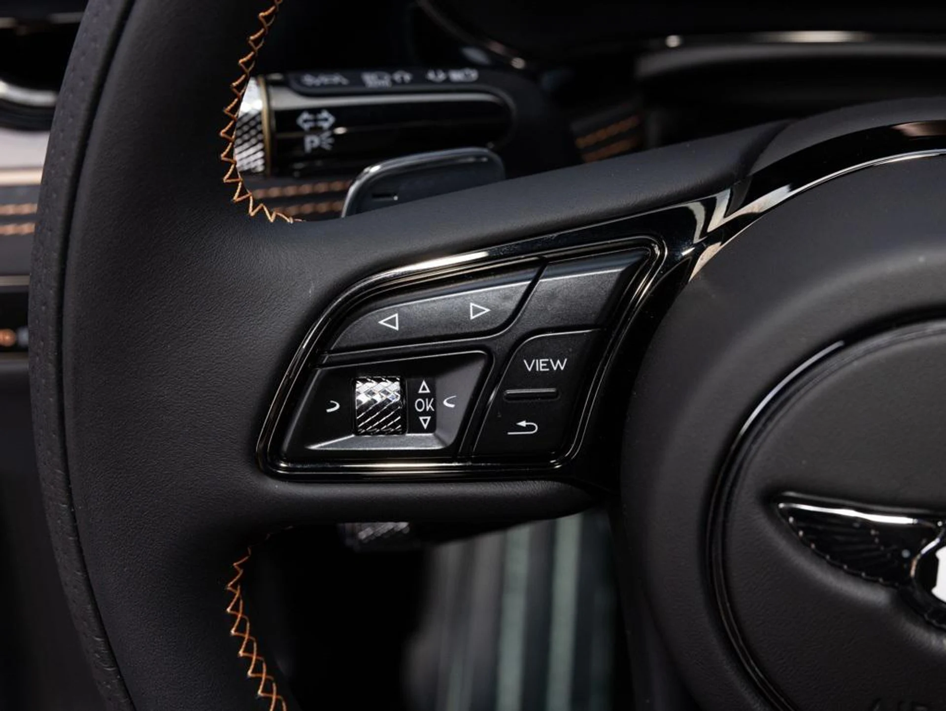 mph041_2106946775_476605579_692b327cd4777c6cf2abe887_63794a7fed