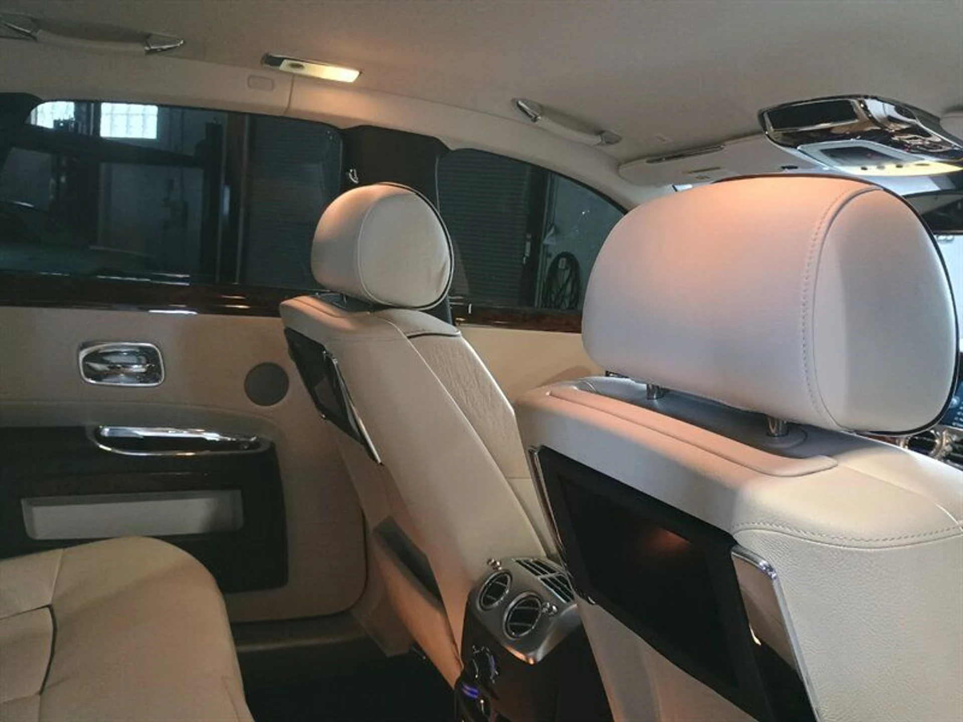 mph041_2117510716_5d74dd8477_800_e0066003f2