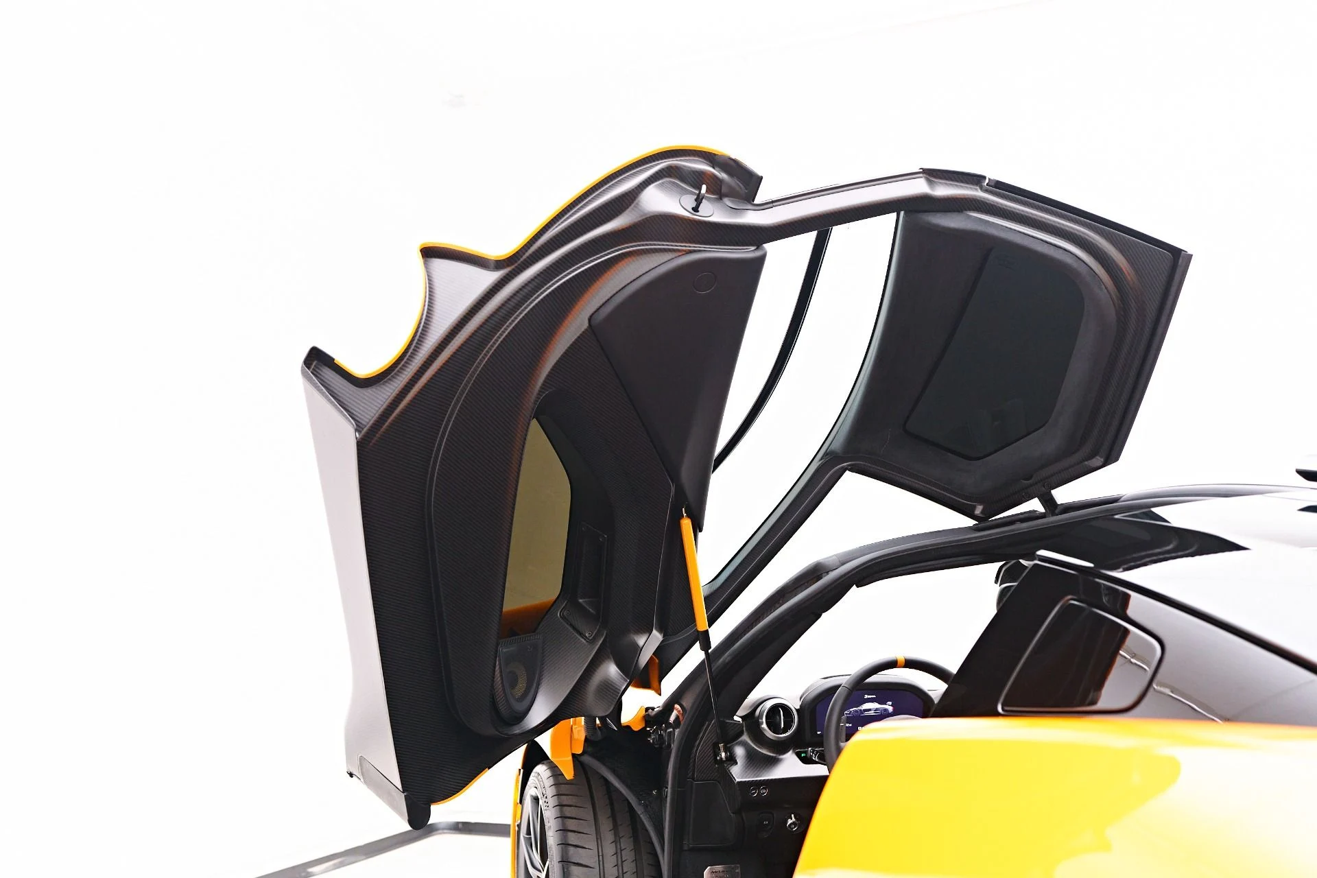 mph041_2117840374_Used_2019_Mc_Laren_Senna_1766516201_6417c28c5f