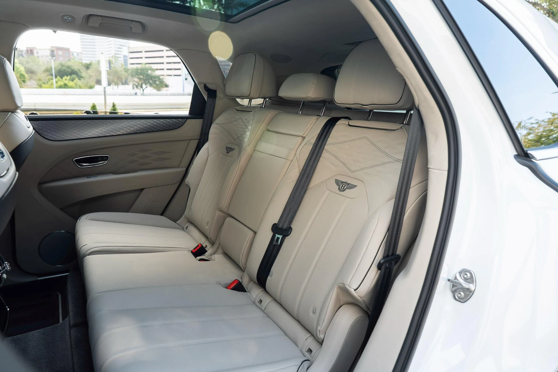 mph041_2129033585_462758411_6954bf9b4e73cd9f103f4ee9_d950af63d4