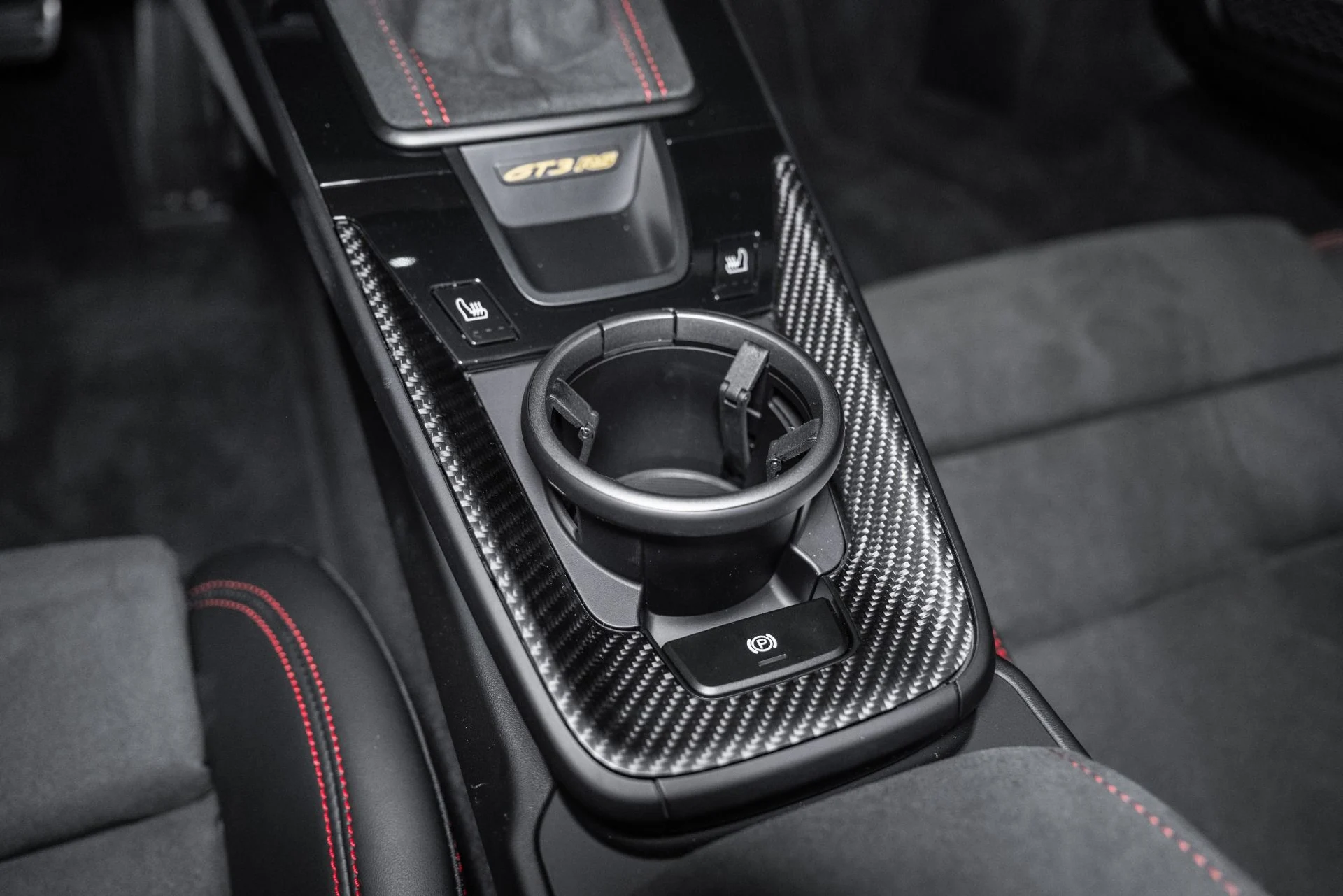 mph041_2136124467_Used_2024_Porsche_911_GT_3_RS_1761665510_06ab9d937e