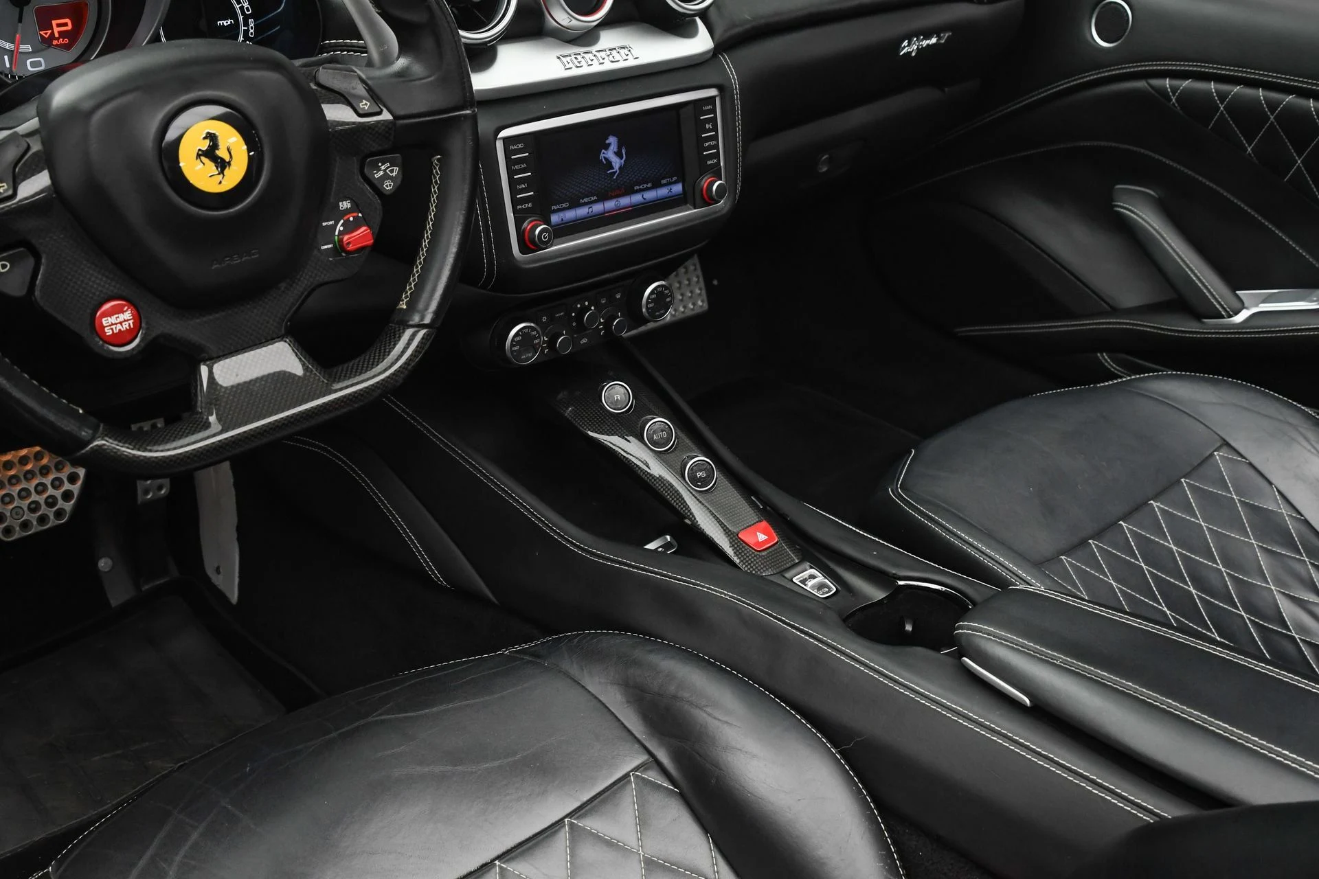 mph041_2138378909_e4405d19afd740709c2c5035834b1b7e_801c1152d3