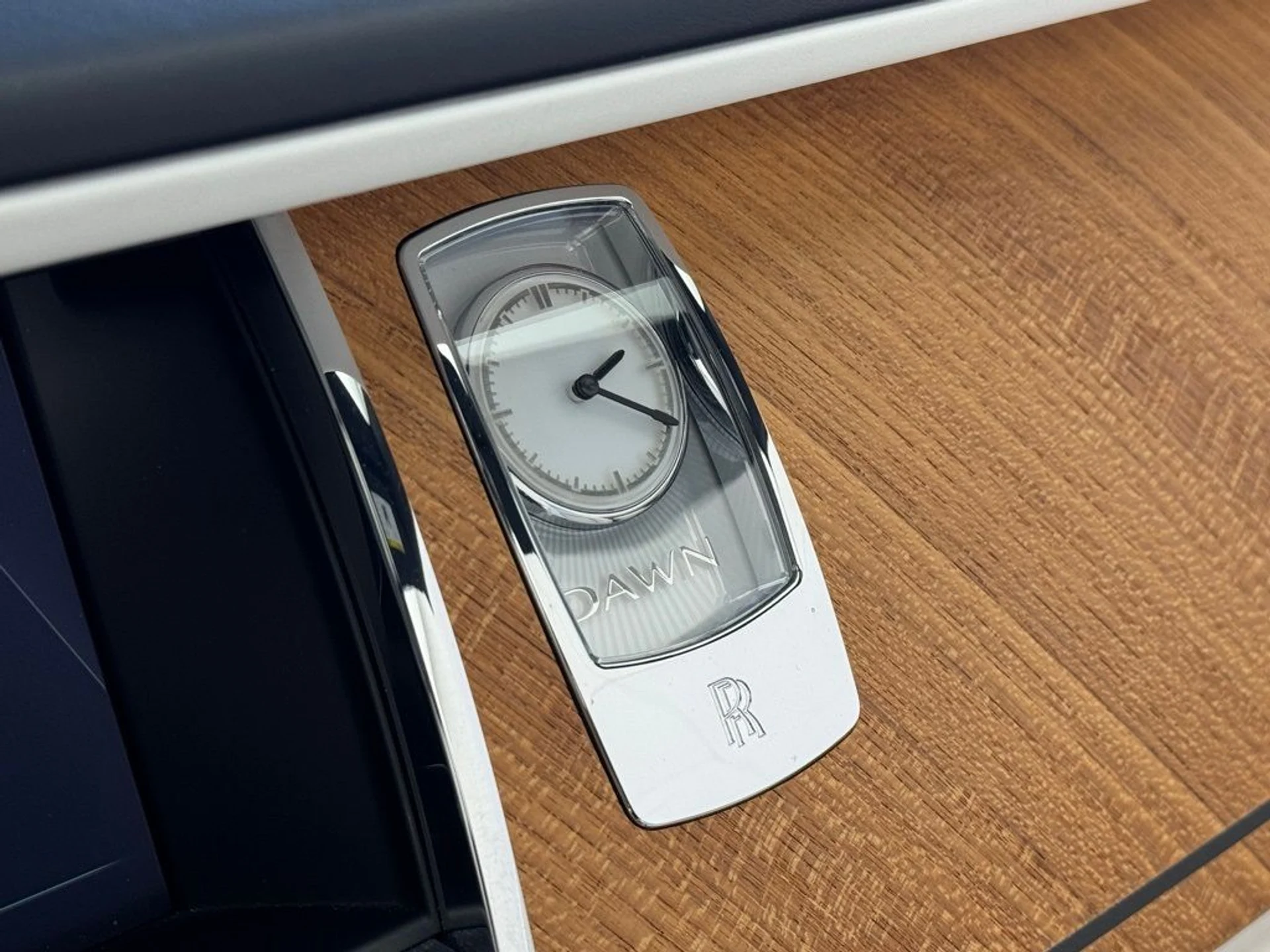 mph041_2141002793_glb11zhi0ye66n5b6hfw0j0evk3r_469e6c1e6c