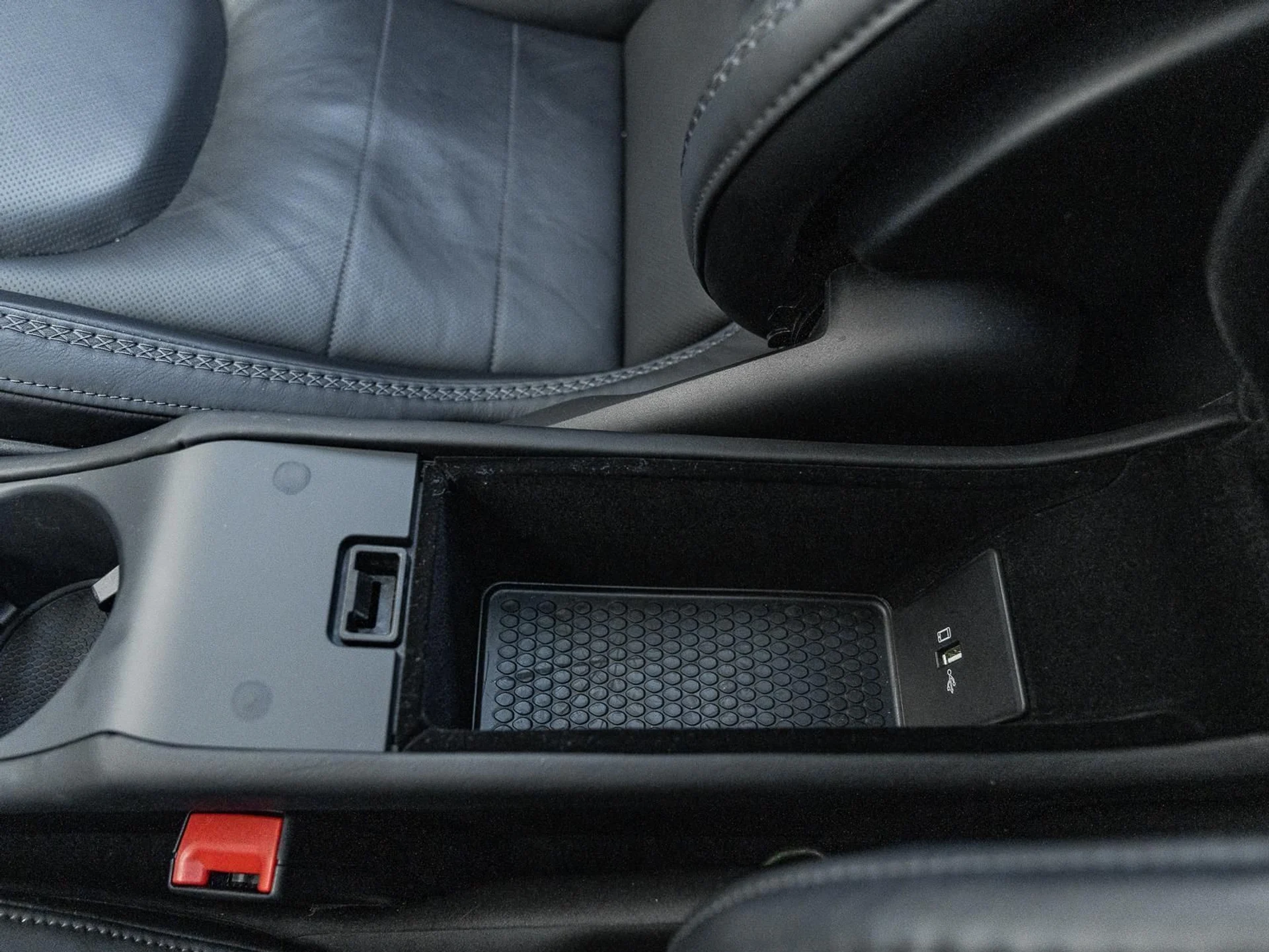 mph041_2158786230_Used_2022_Mc_Laren_GT_1773176959_382bc87c11