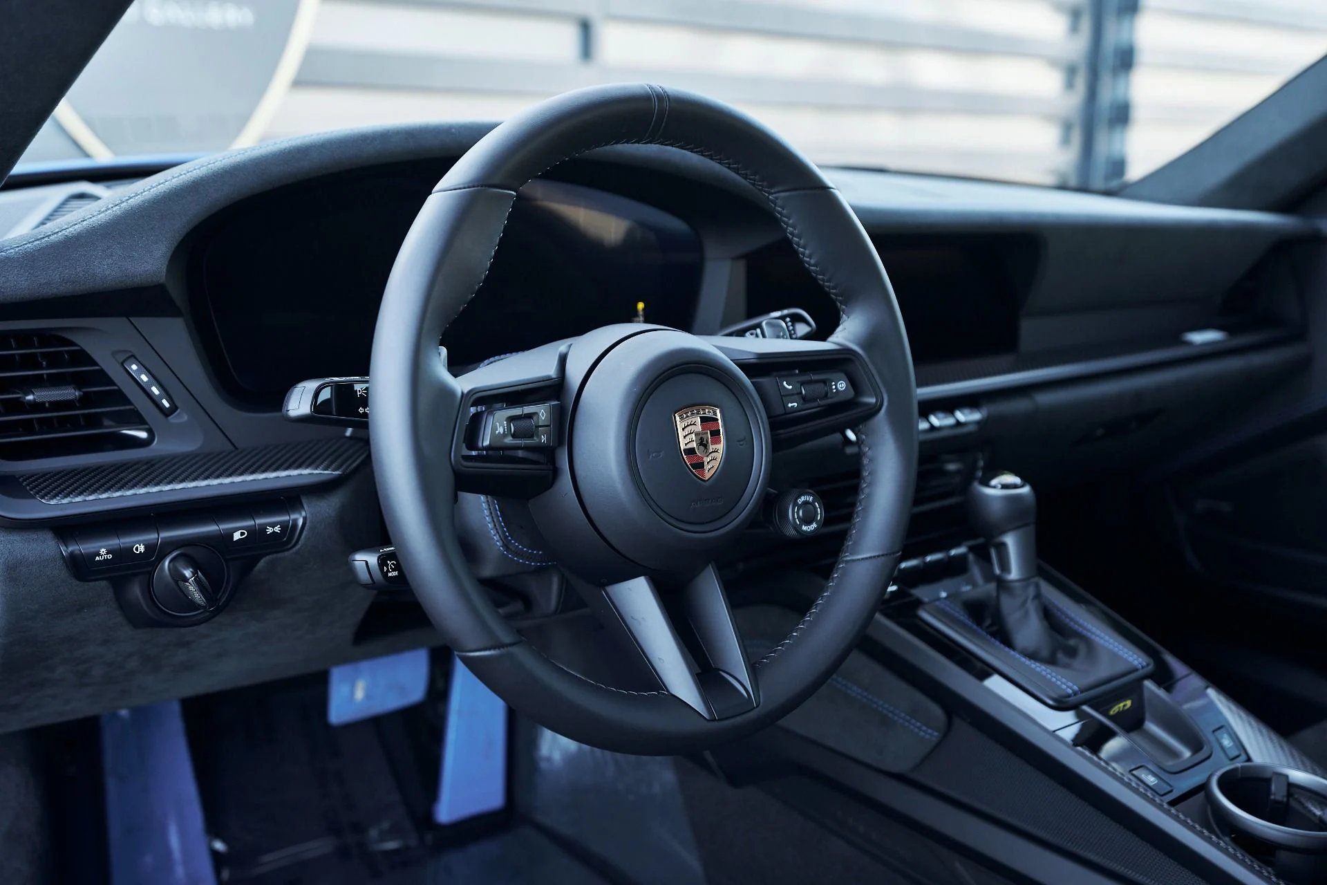 mph041_2160502973_Used_2026_Porsche_911_GT_3_1764988922_32265fb0c9