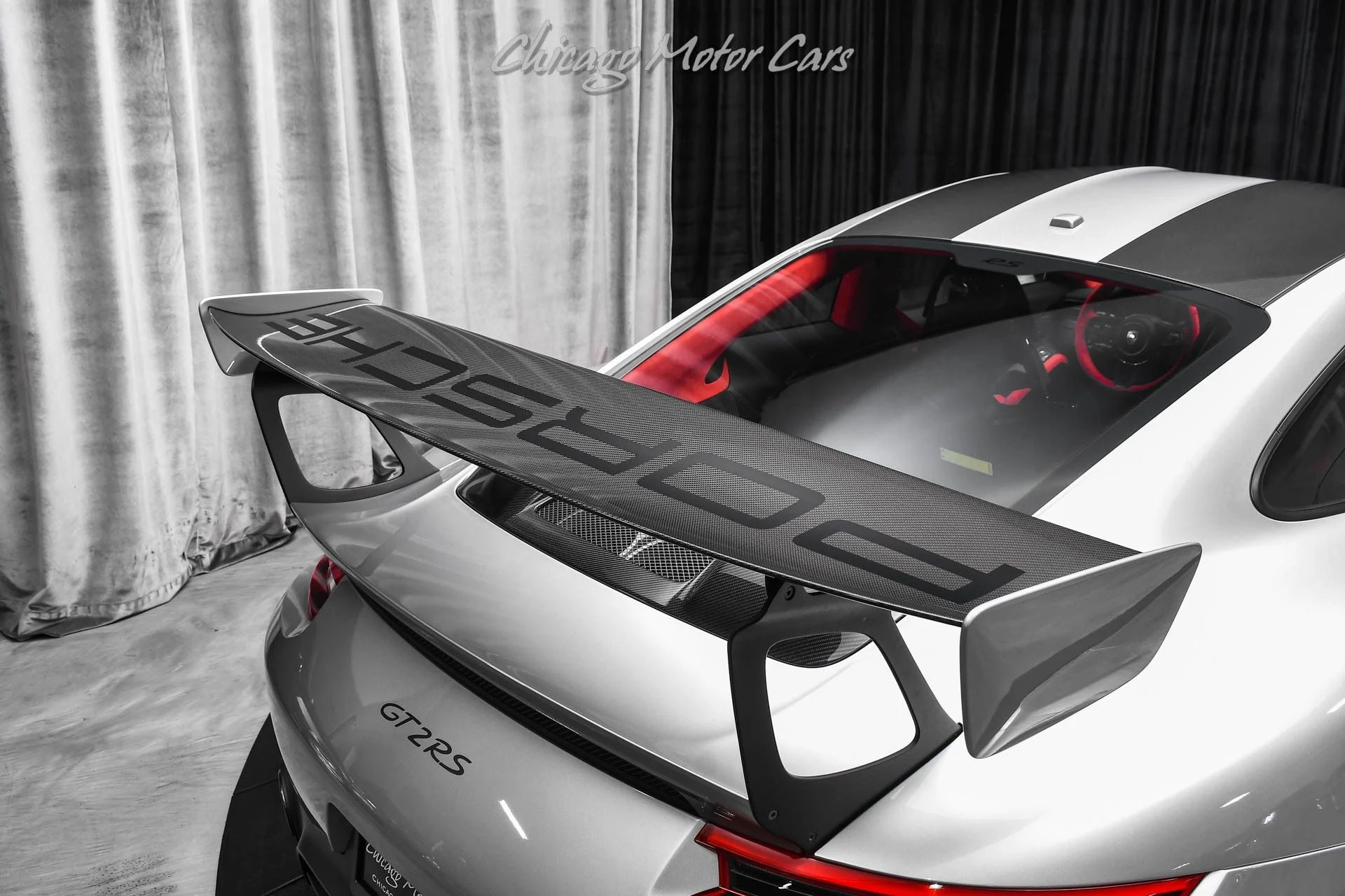 mph041_2168547858_12960_p42_l_3865c1f3fc